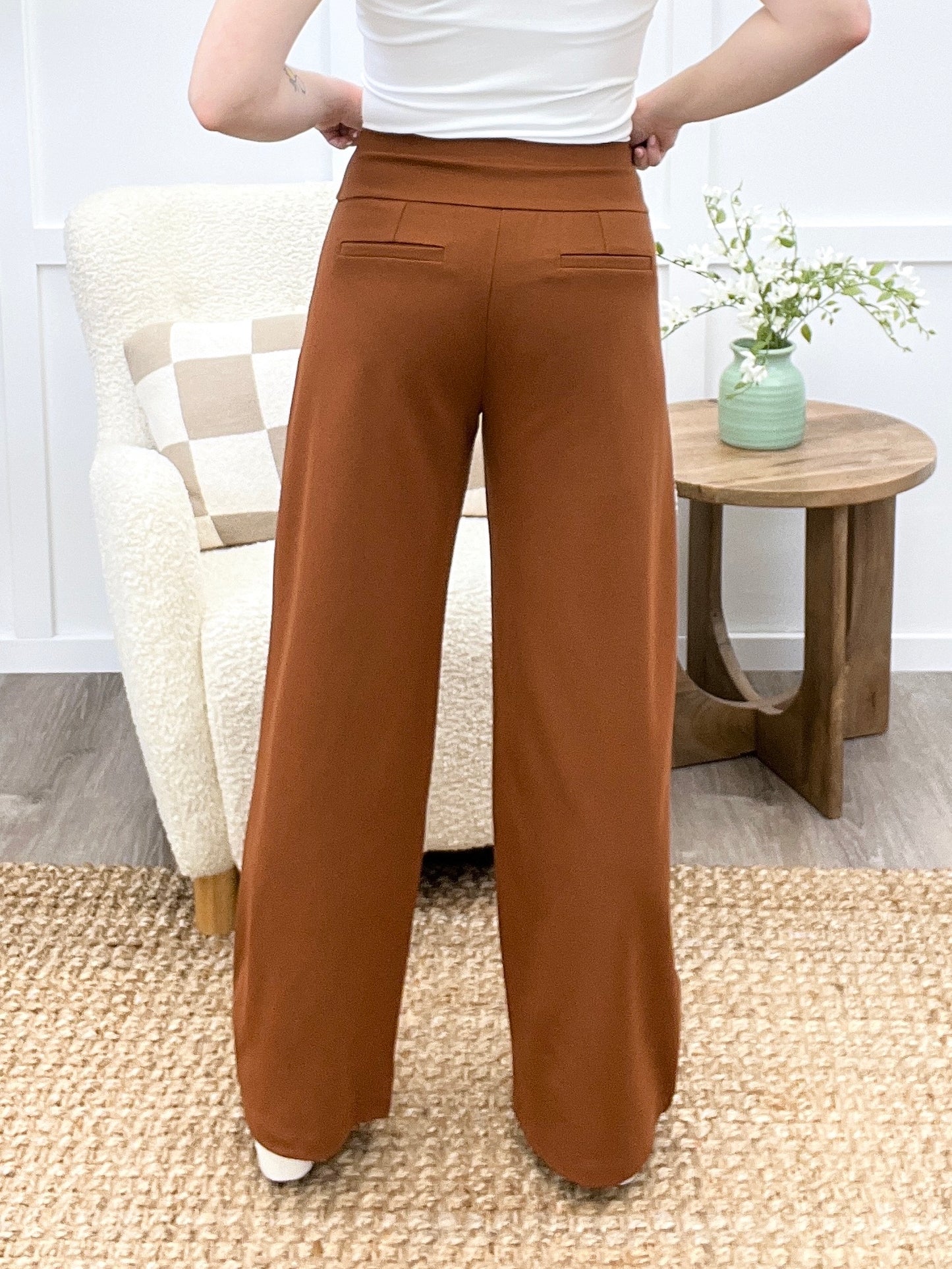Dear Scarlett Women's REG/PLUS Solid Wide Leg Magic Pants, Rust