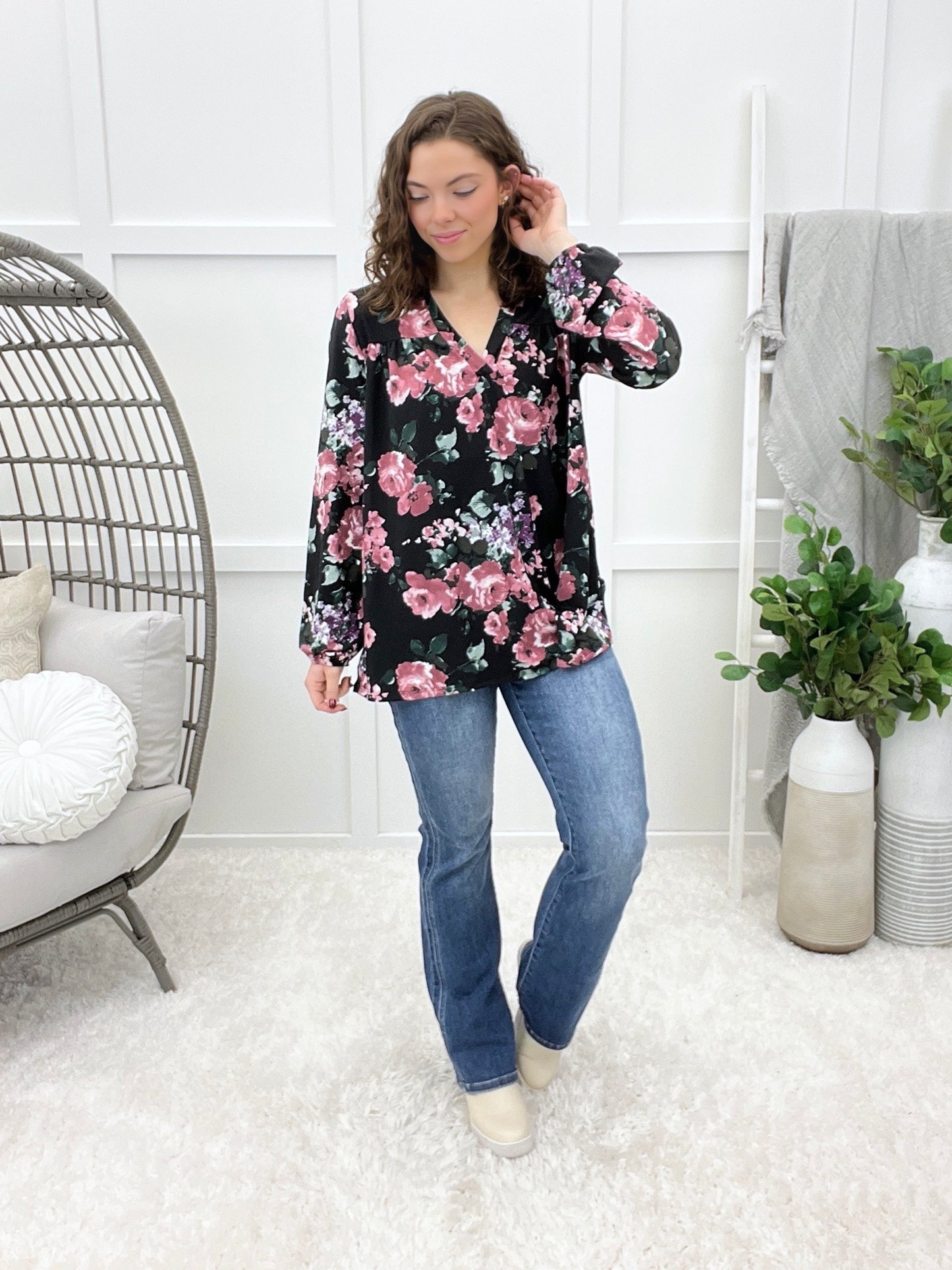 Women's Black Floral Print V-Neck Top