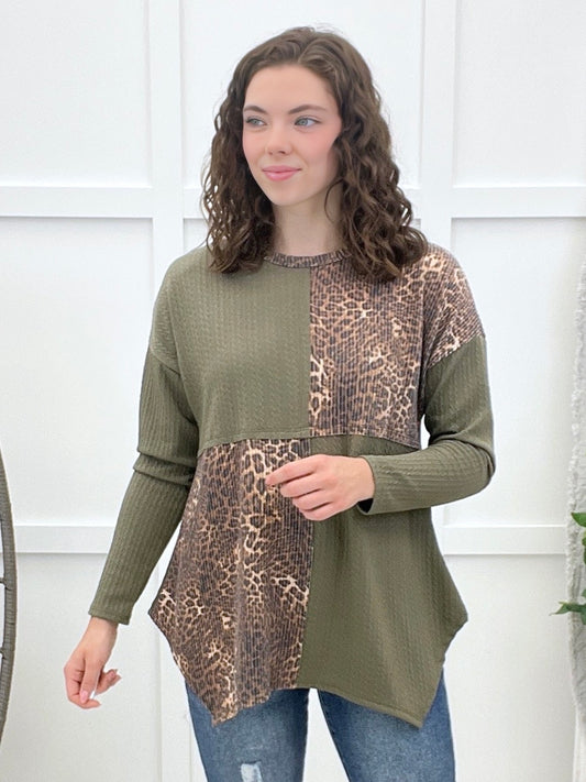 Show Your Charm Top - Olive