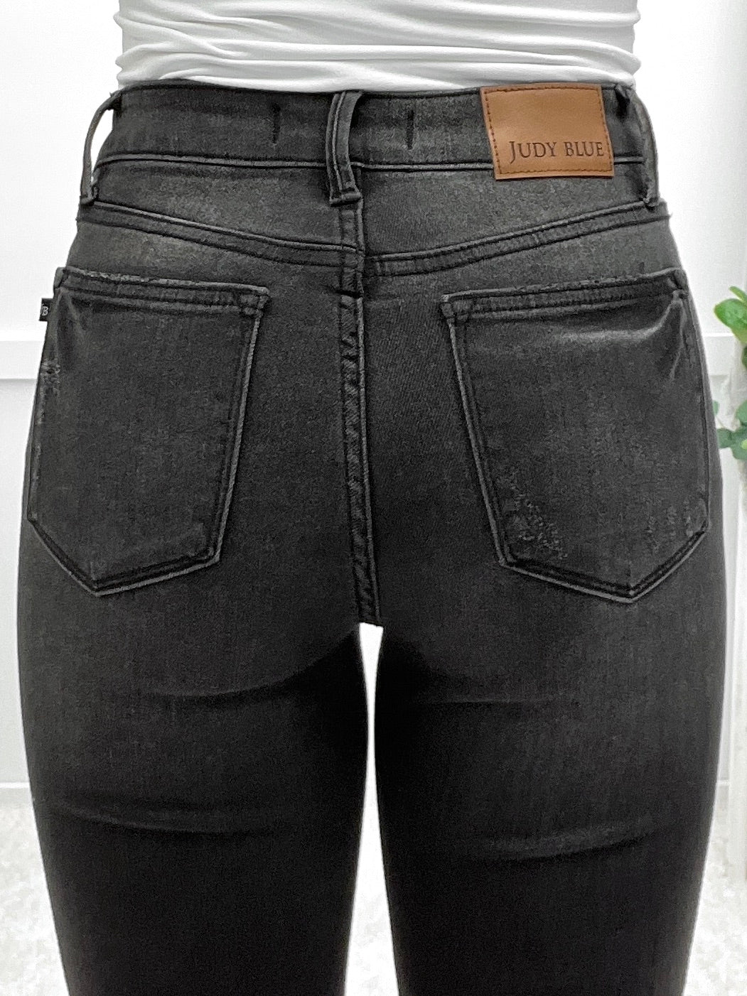 Judy Blue Darcy Tummy Control Black Skinny Jeans