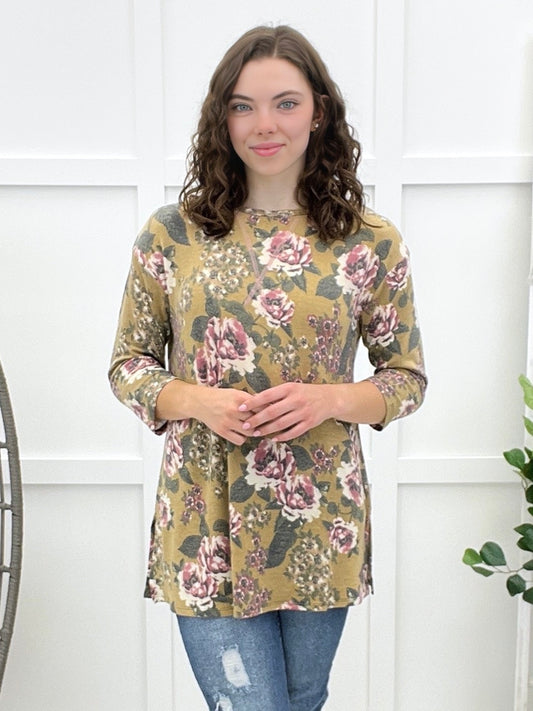 Dear Scarlett Forever Lovely Top