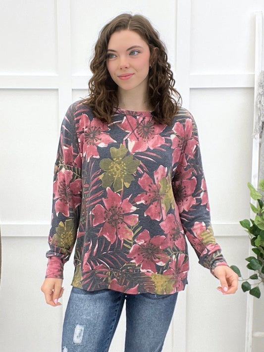 Dear Scarlett Untouchably Cool Top