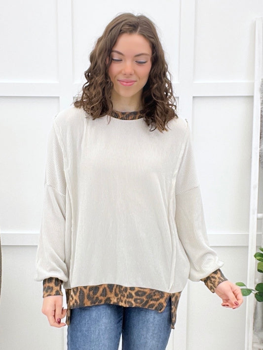 Out In The Wild Top - Oat