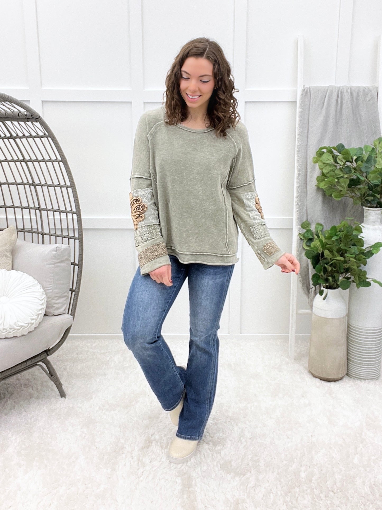 Hard To Love Top - Olive