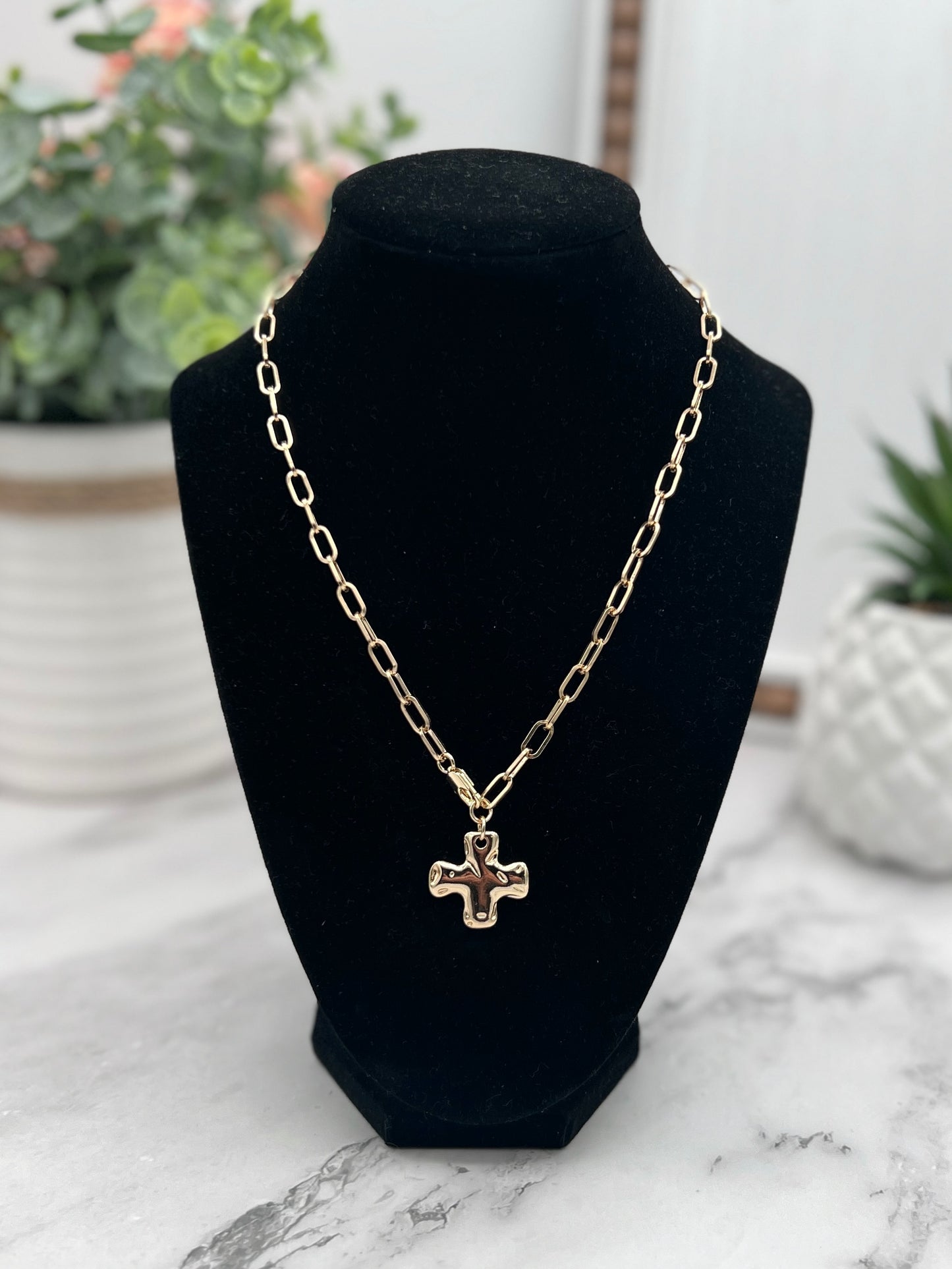 Notable Hammered Cross Front Toggle Necklace