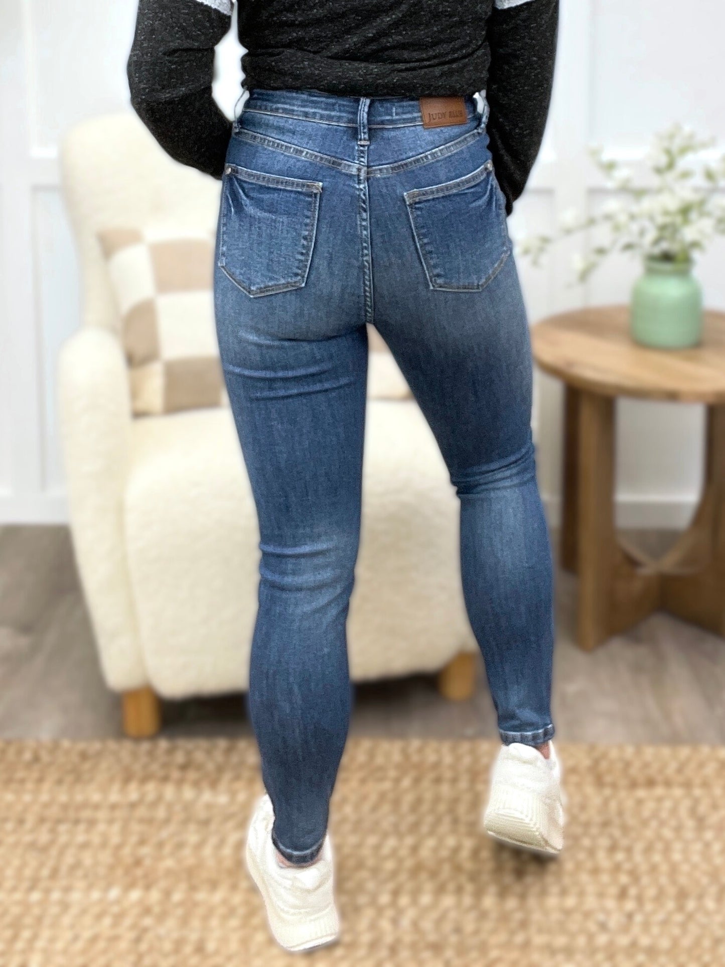 Judy Blue Slim To None Tummy Control Classic Skinny Jeans