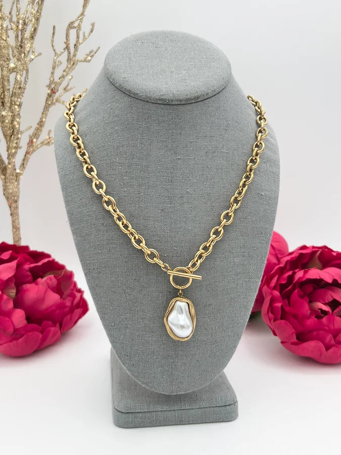 Pearl Drop Necklace
