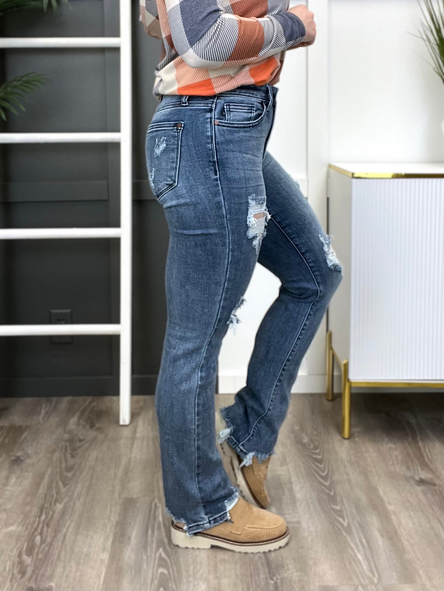 Judy Blue The Alaina Straight Leg Jeans