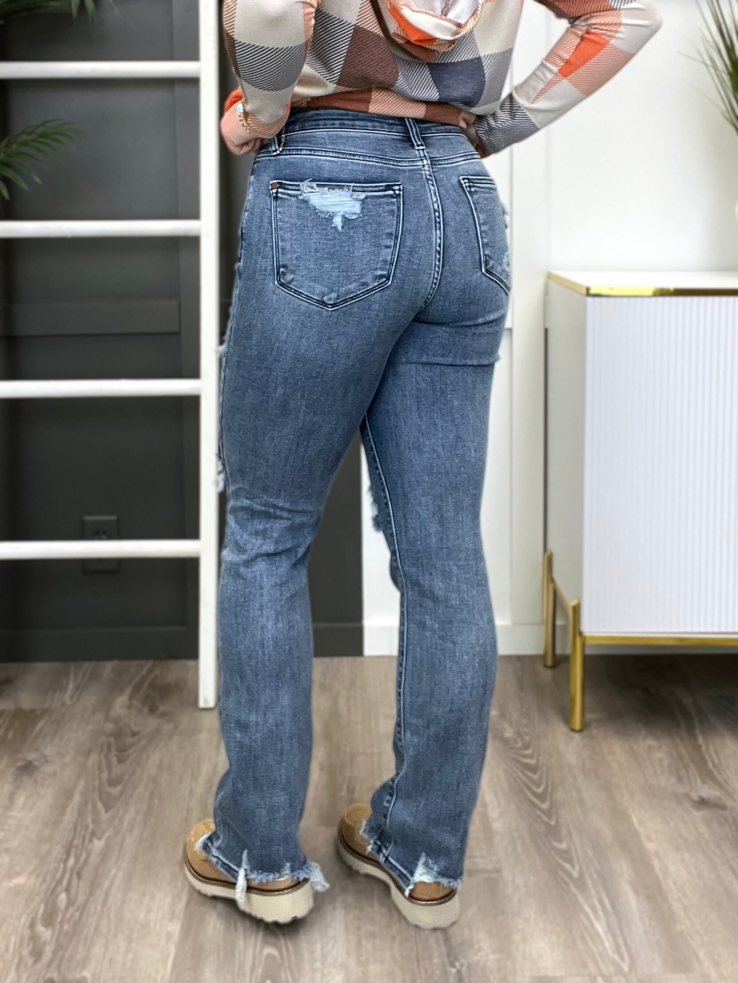 Judy Blue The Alaina Straight Leg Jeans