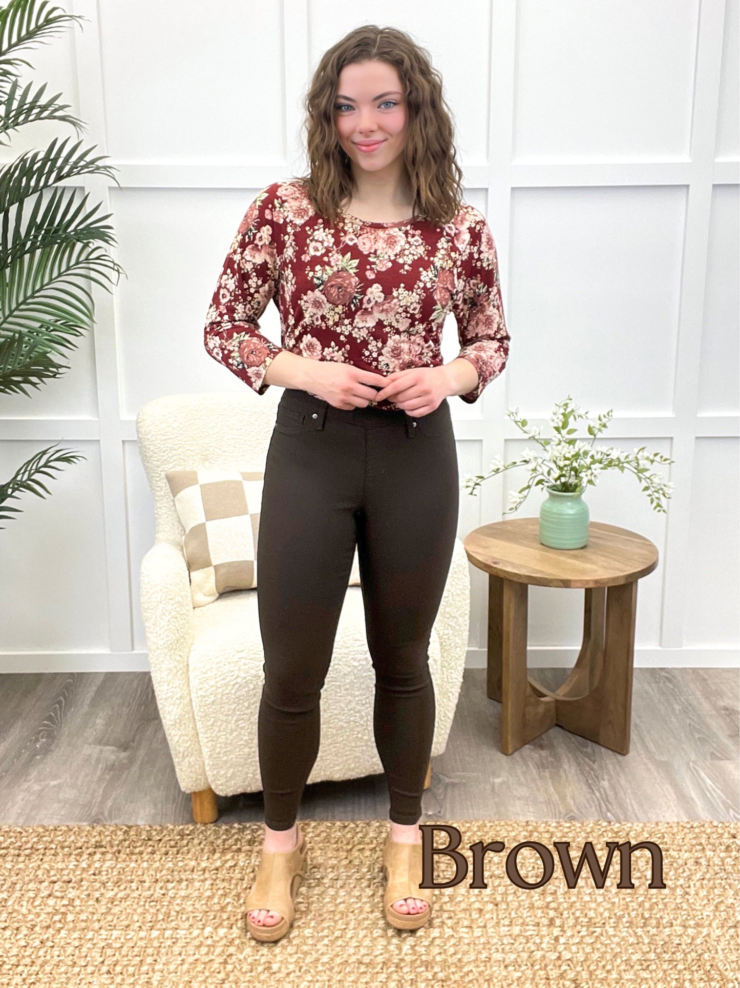 MPB Exclusive Women's Pull On Harmony Hyperstretch Skinny Pants  | Everyday Colors