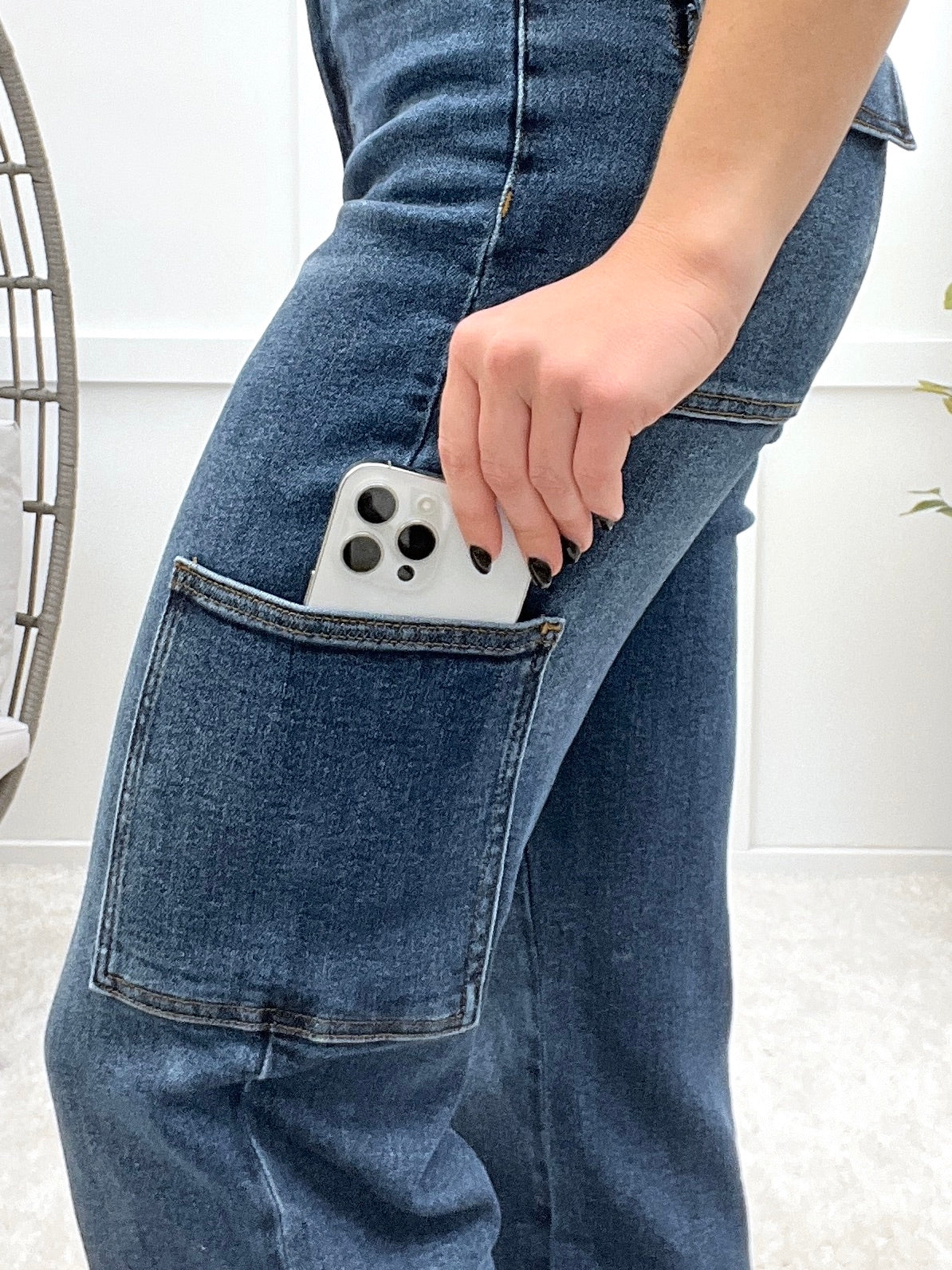 Judy Blue The Claire Wide Leg Cargo Jeans