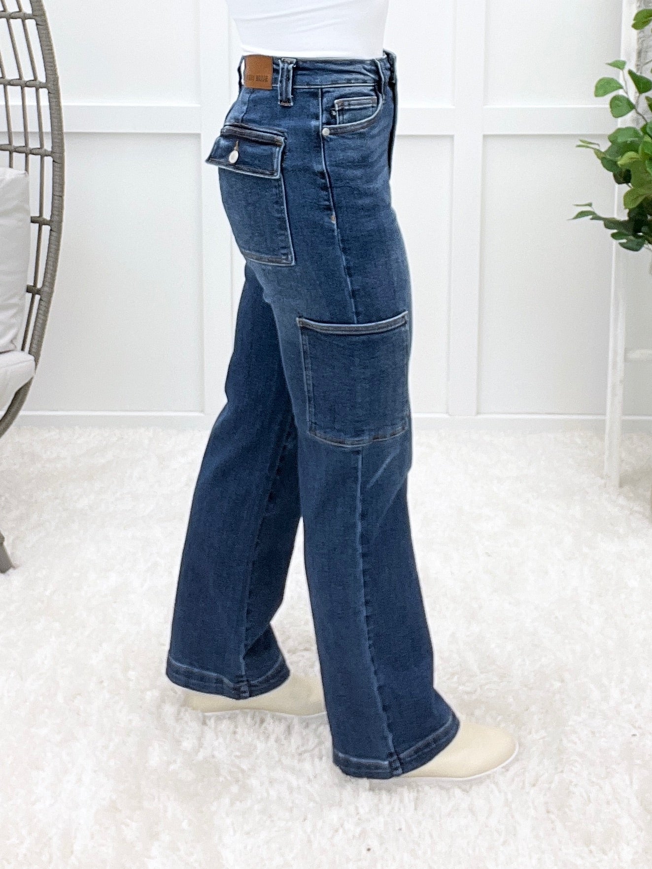 Judy Blue The Claire Wide Leg Cargo Jeans