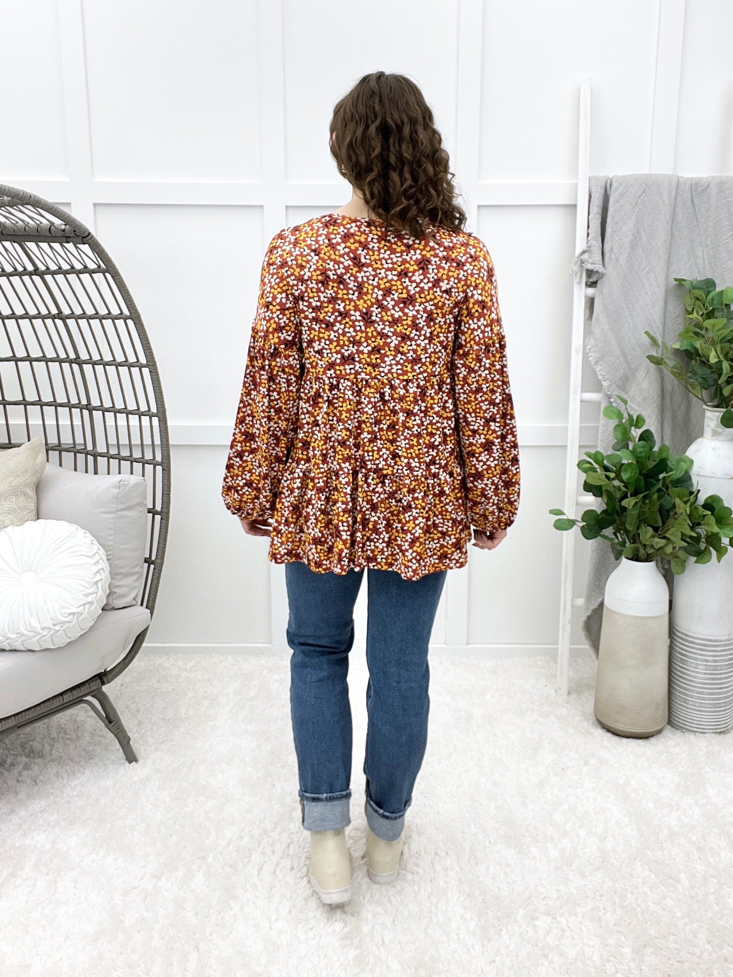 Women's Rust Floral Print Tiered V-Neck Top