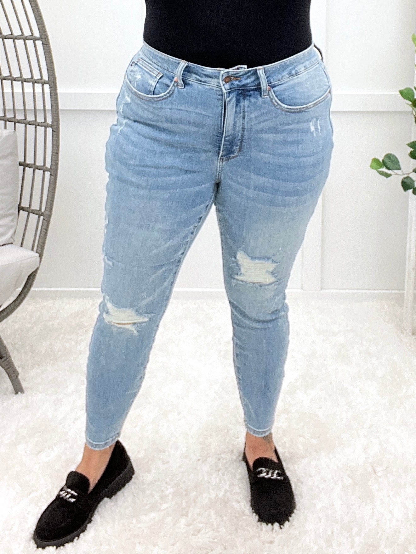 Judy Blue Always in Control Tummy Control Skinny Jeans