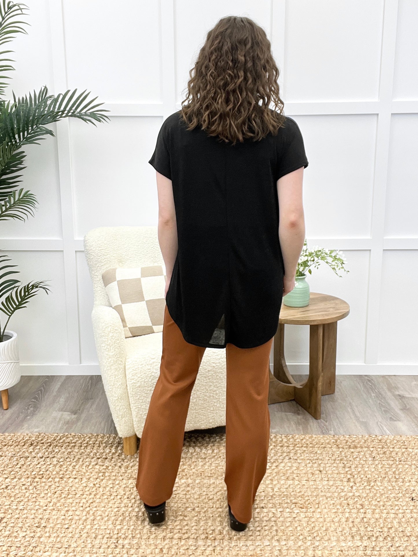 Dear Scarlett Women's REG/PLUS Solid Straight Leg Magic Pants, Rust
