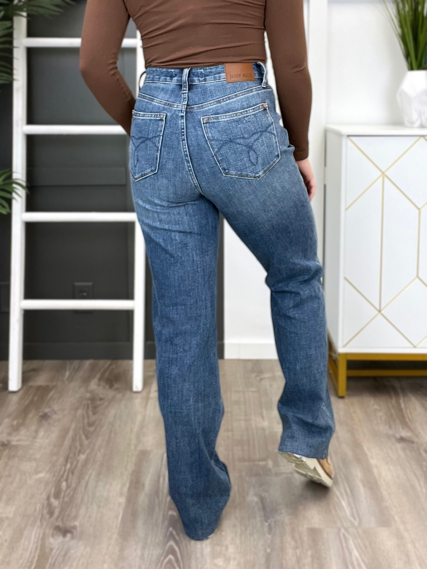 Judy Blue Who's In Control High Waisted Tummy Control Straight Leg Jeans