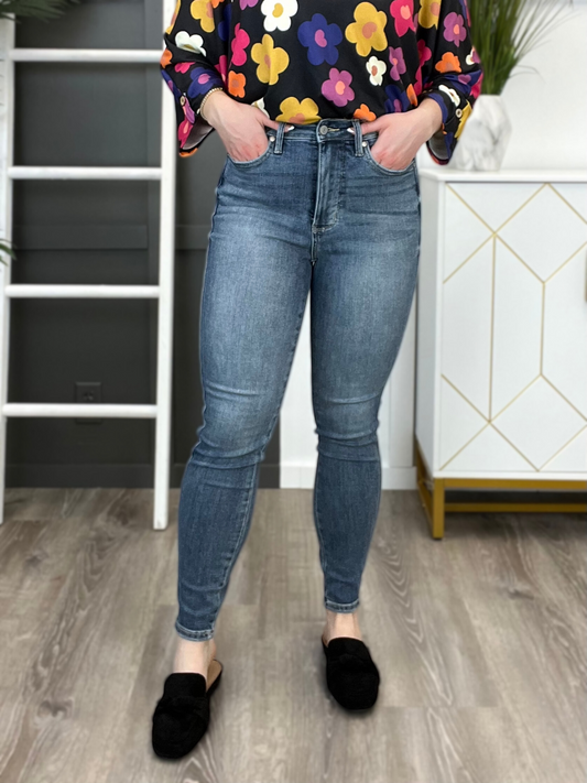 Judy Blue The High Road High Waisted Tummy Control Skinny Jeans