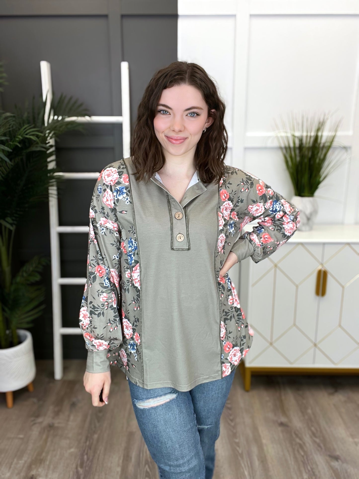 Women's Sage Top w/ Floral Contrast