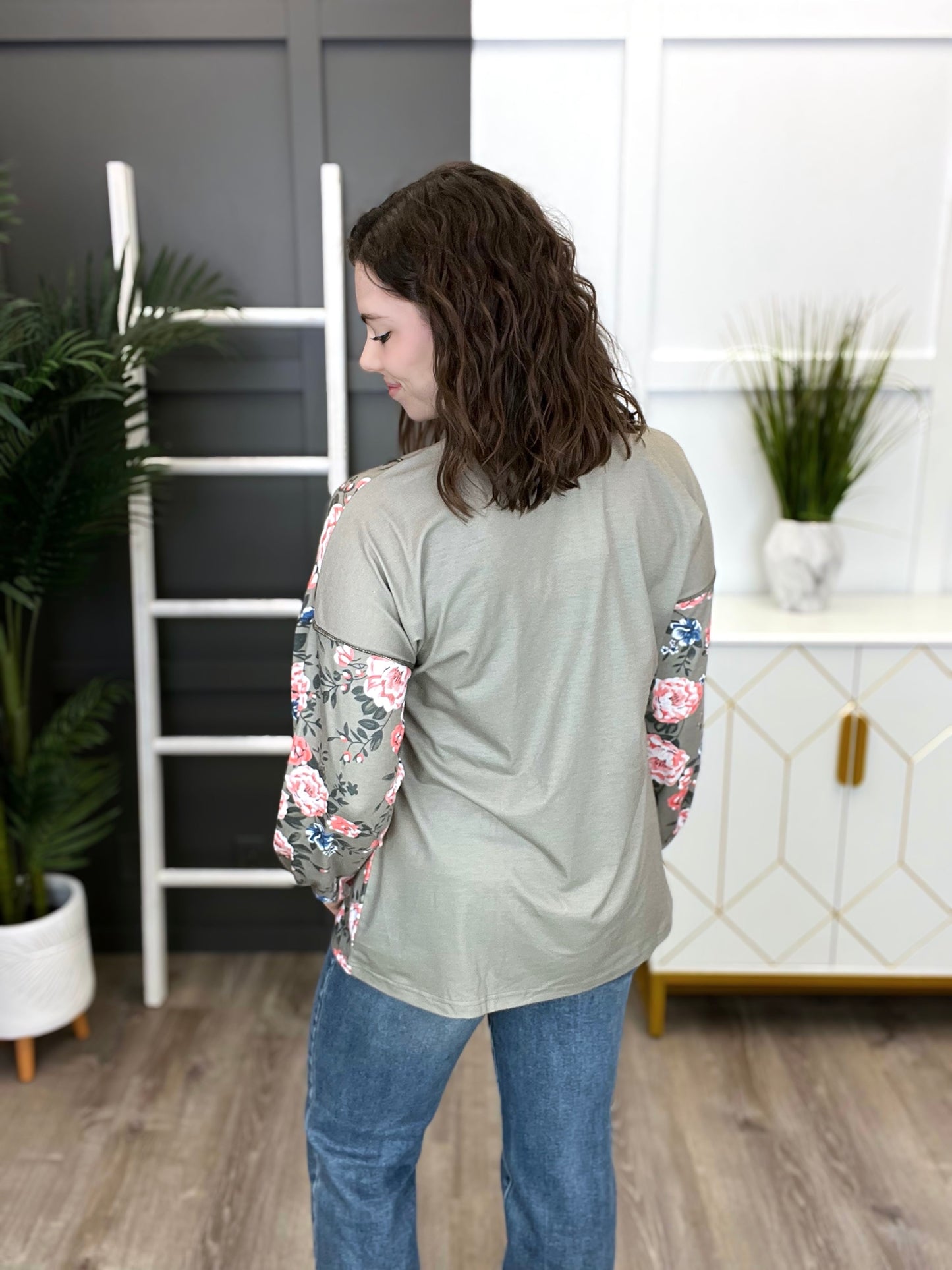 Women's Sage Top w/ Floral Contrast