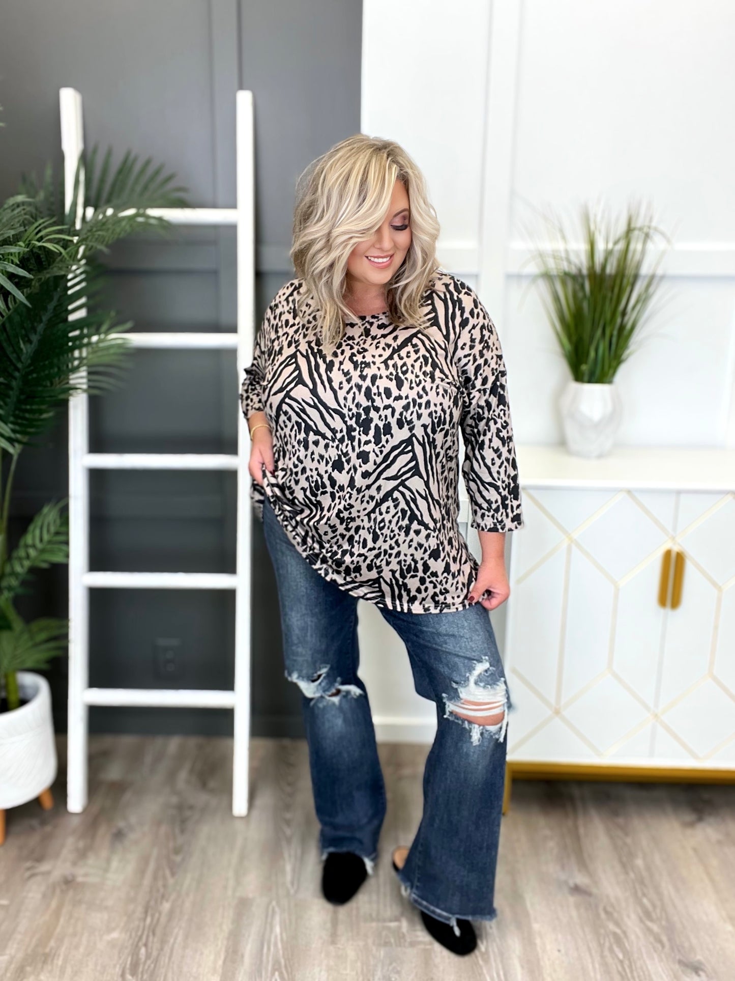 Dear Scarlett Women's Tan and Black Multi Animal Print Top