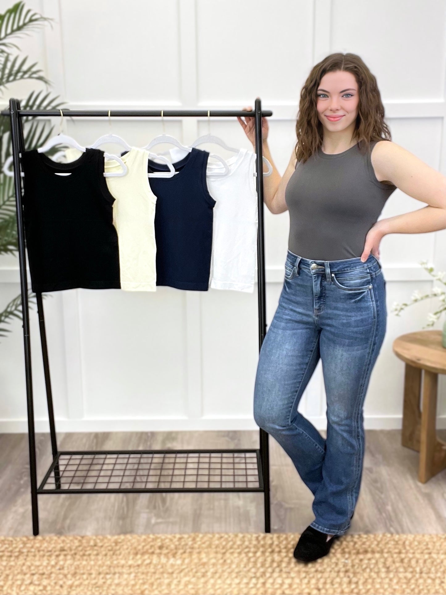 Round Neck Confidence Booster Shape-Wear