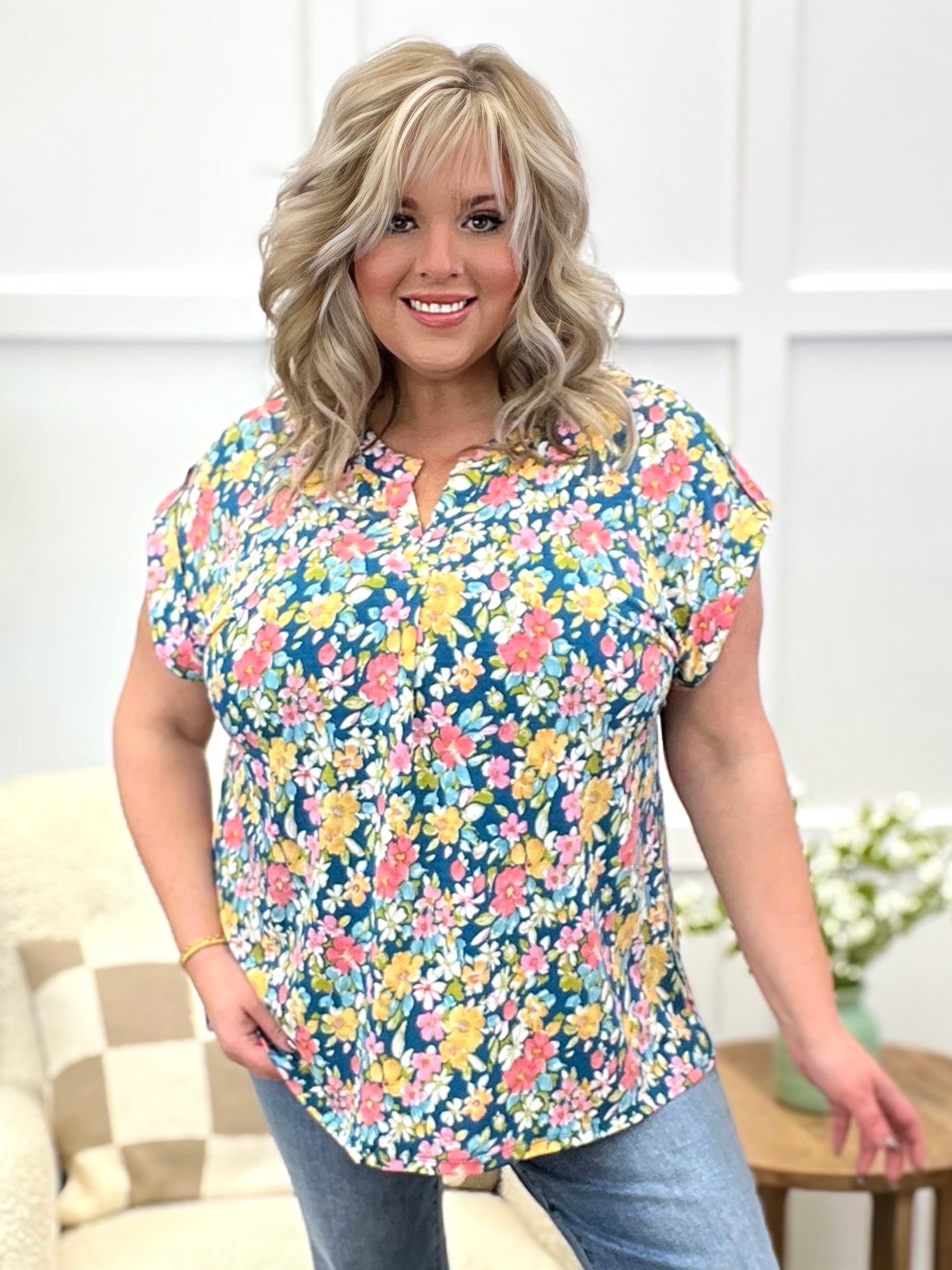 Dear Scarlett Women's Teal Floral Print Short Sleeve Lizzy Top