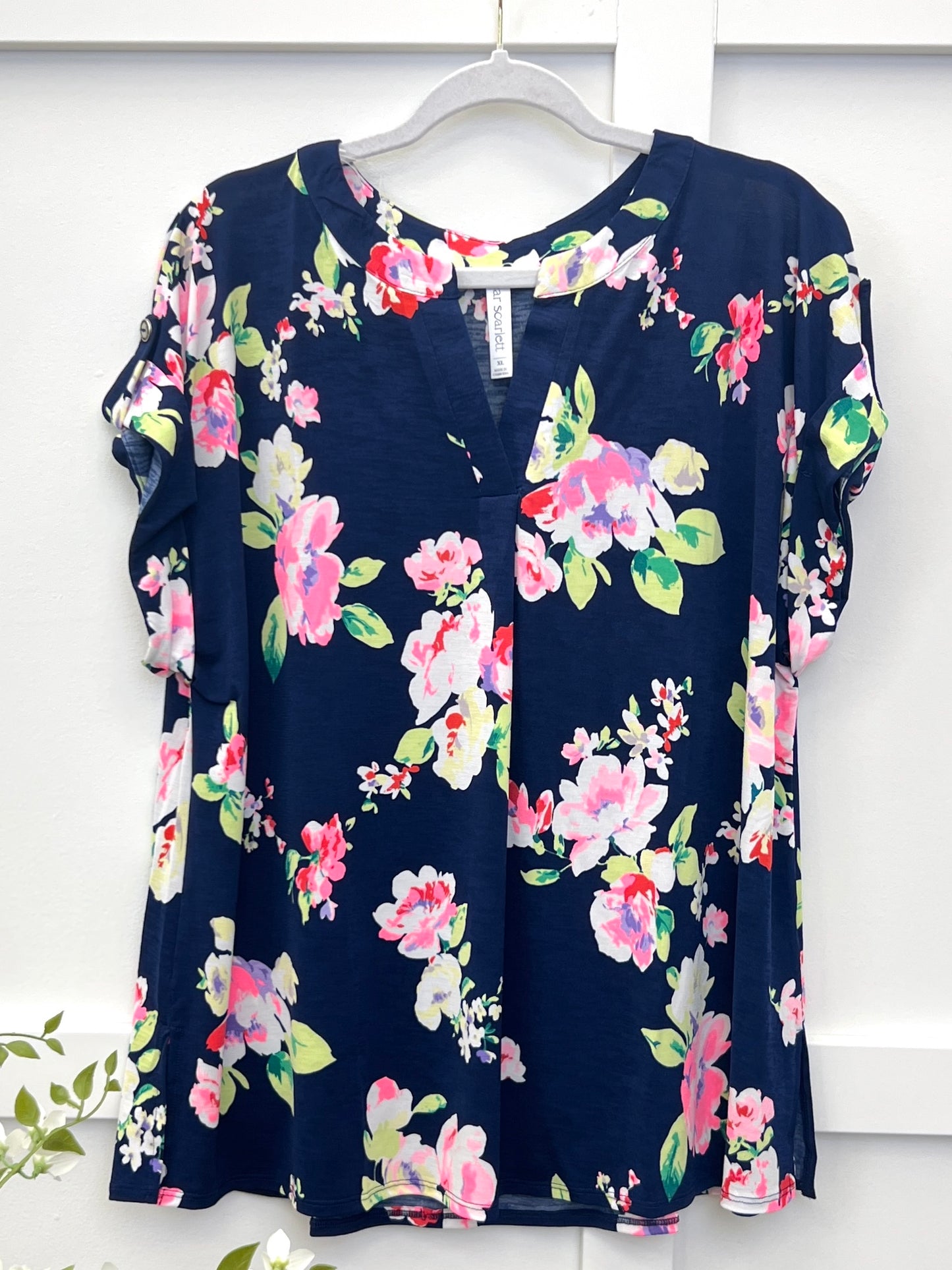 Dear Scarlett Women's Navy Vibrant Floral Print Short Sleeve Lizzy Top
