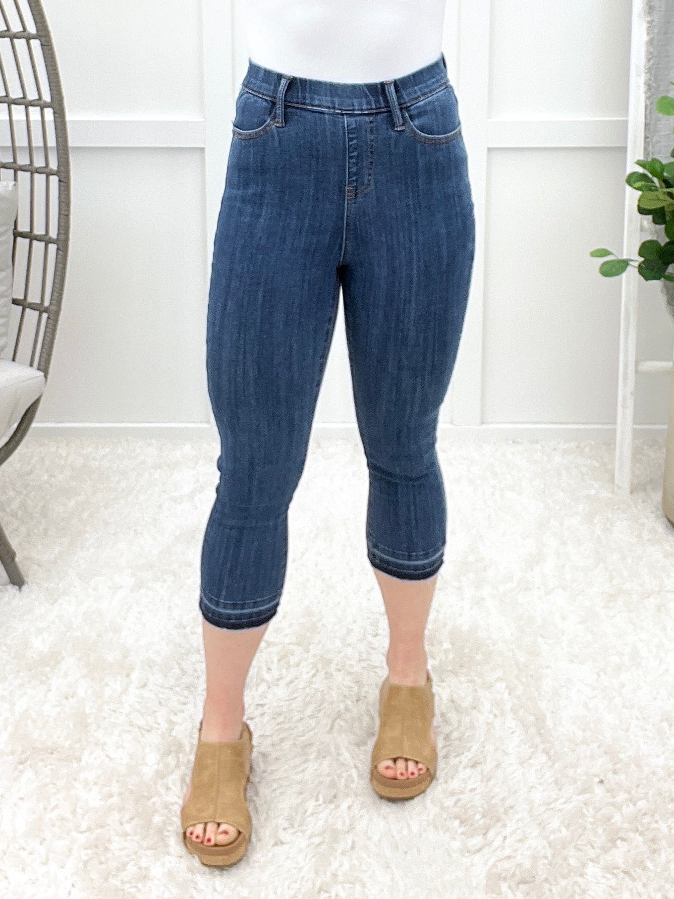 Willow Grace Pull-On High-Rise Capri Jeans by Judy Blue