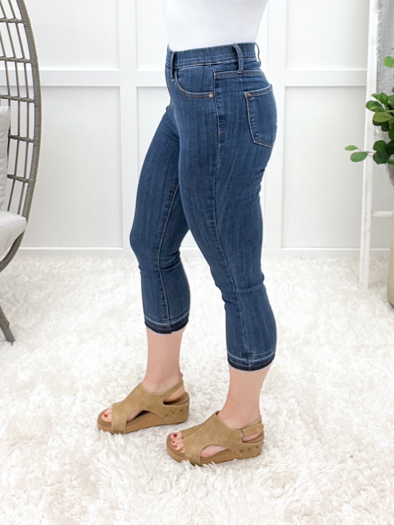 Willow Grace Pull-On High-Rise Capri Jeans by Judy Blue