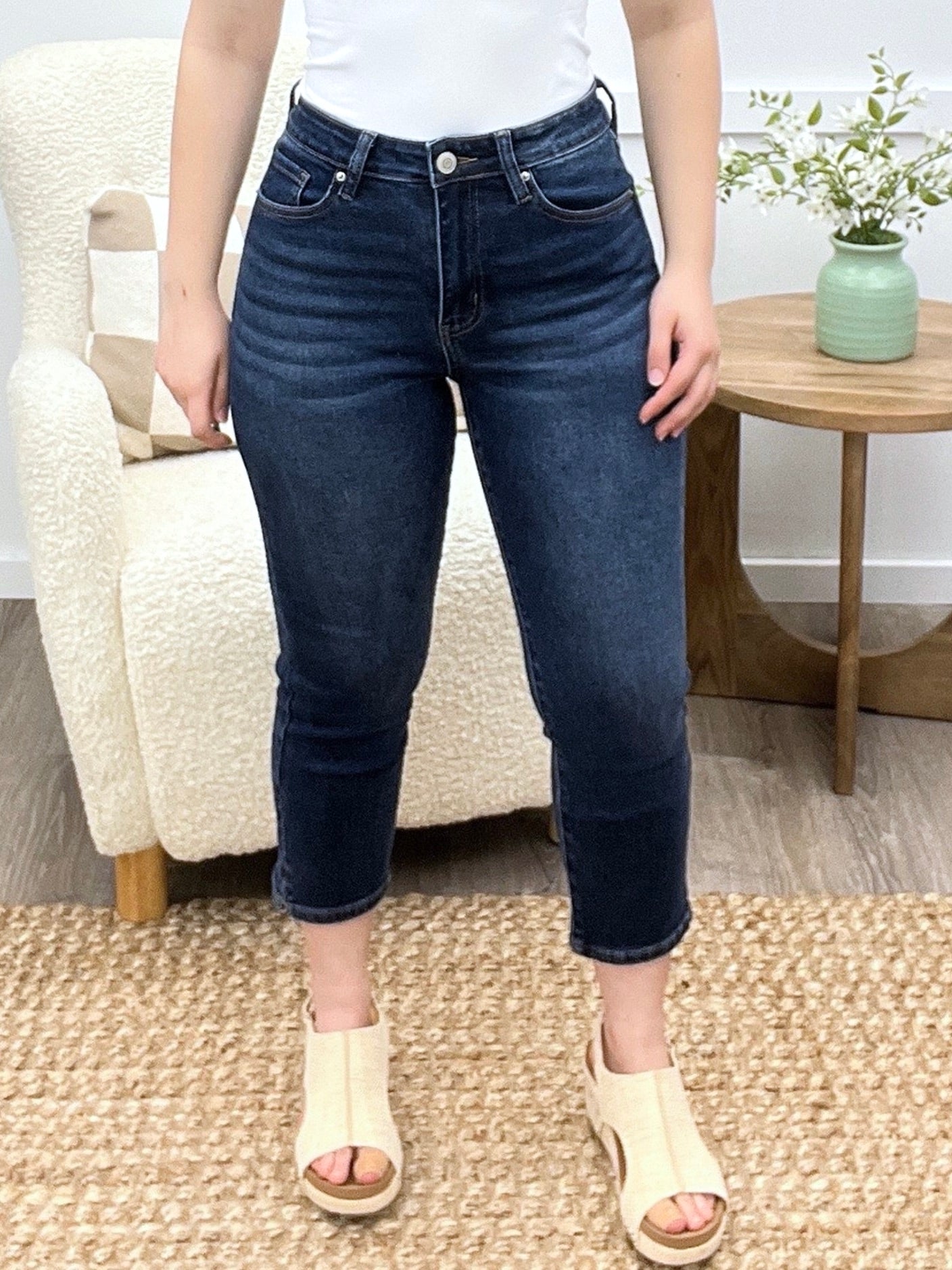Sophia Grace High-Rise Denim Capris – Premium Stretch