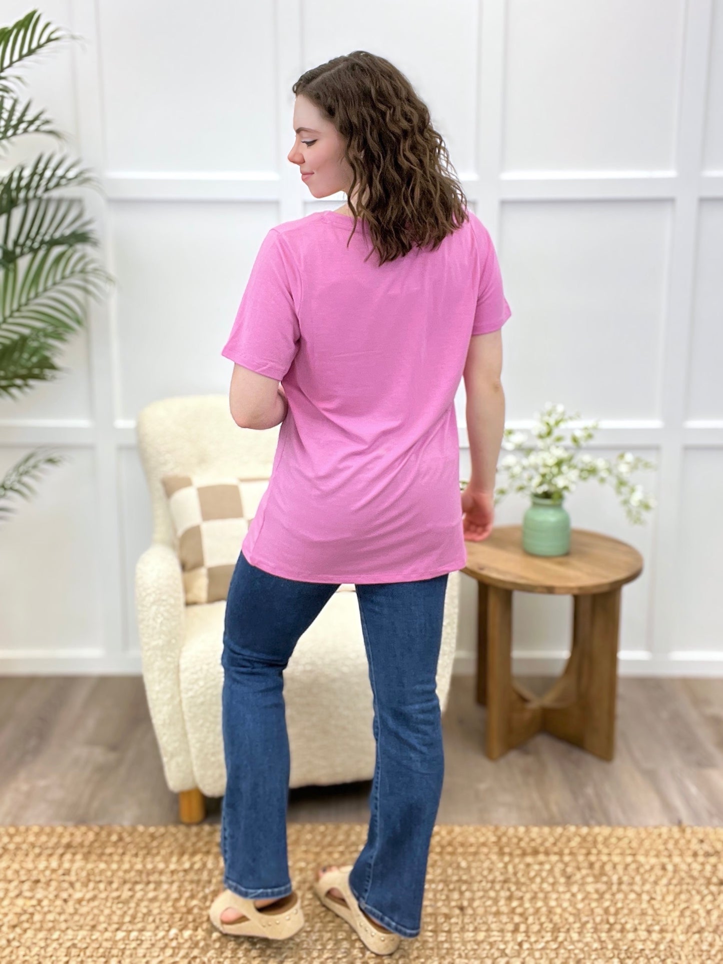 Layla Luxe V-Neck Short Sleeve Top – Light Pink