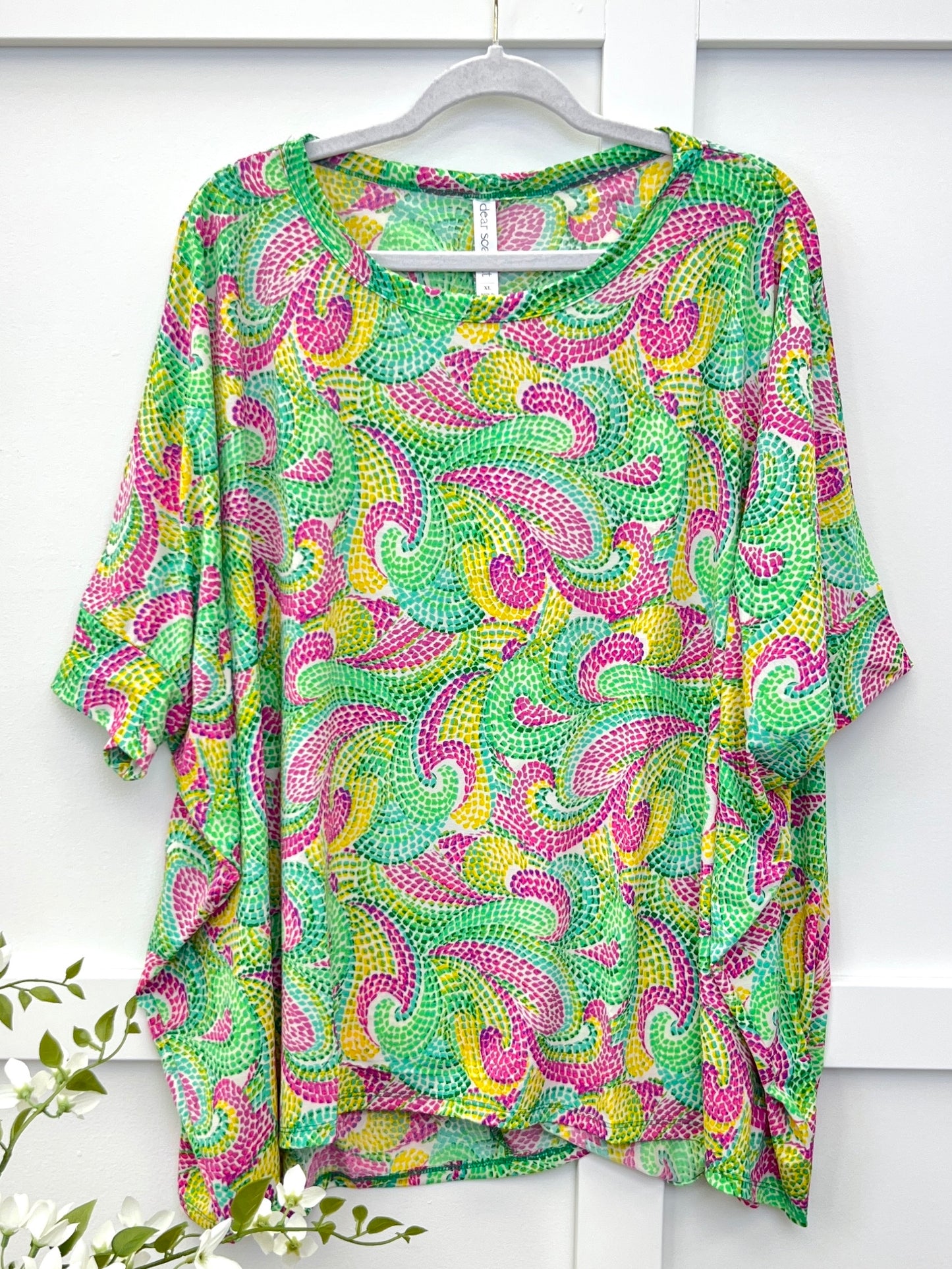 Dear Scarlett Women's Green Multi Color Mosaic Paisley Top