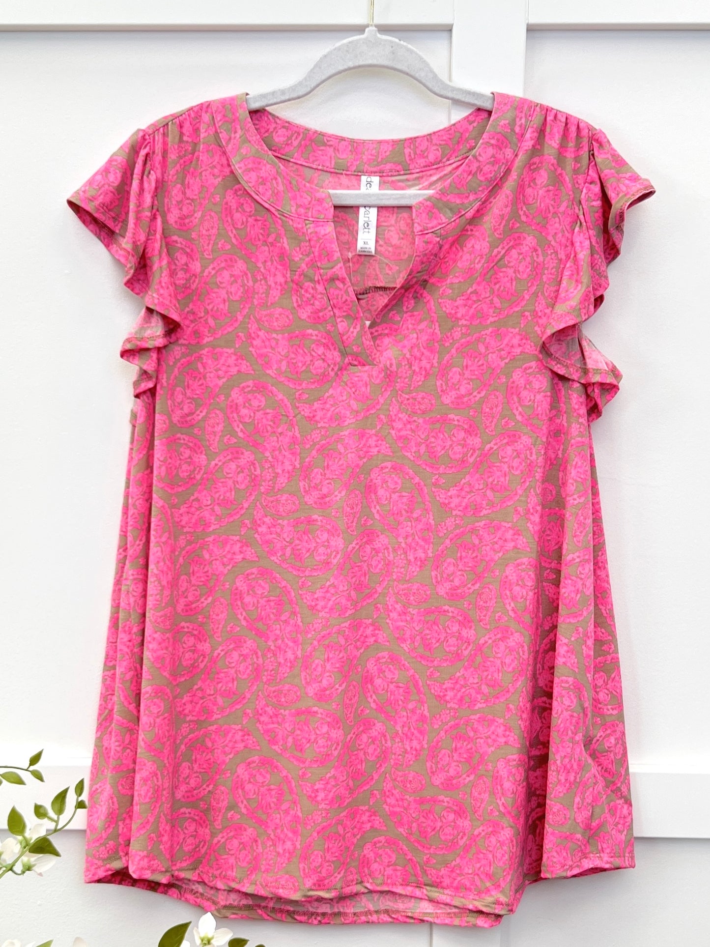 Dear Scarlett Women's Beige & Pink Damask Print  Flutter Sleeve Lizzy Top