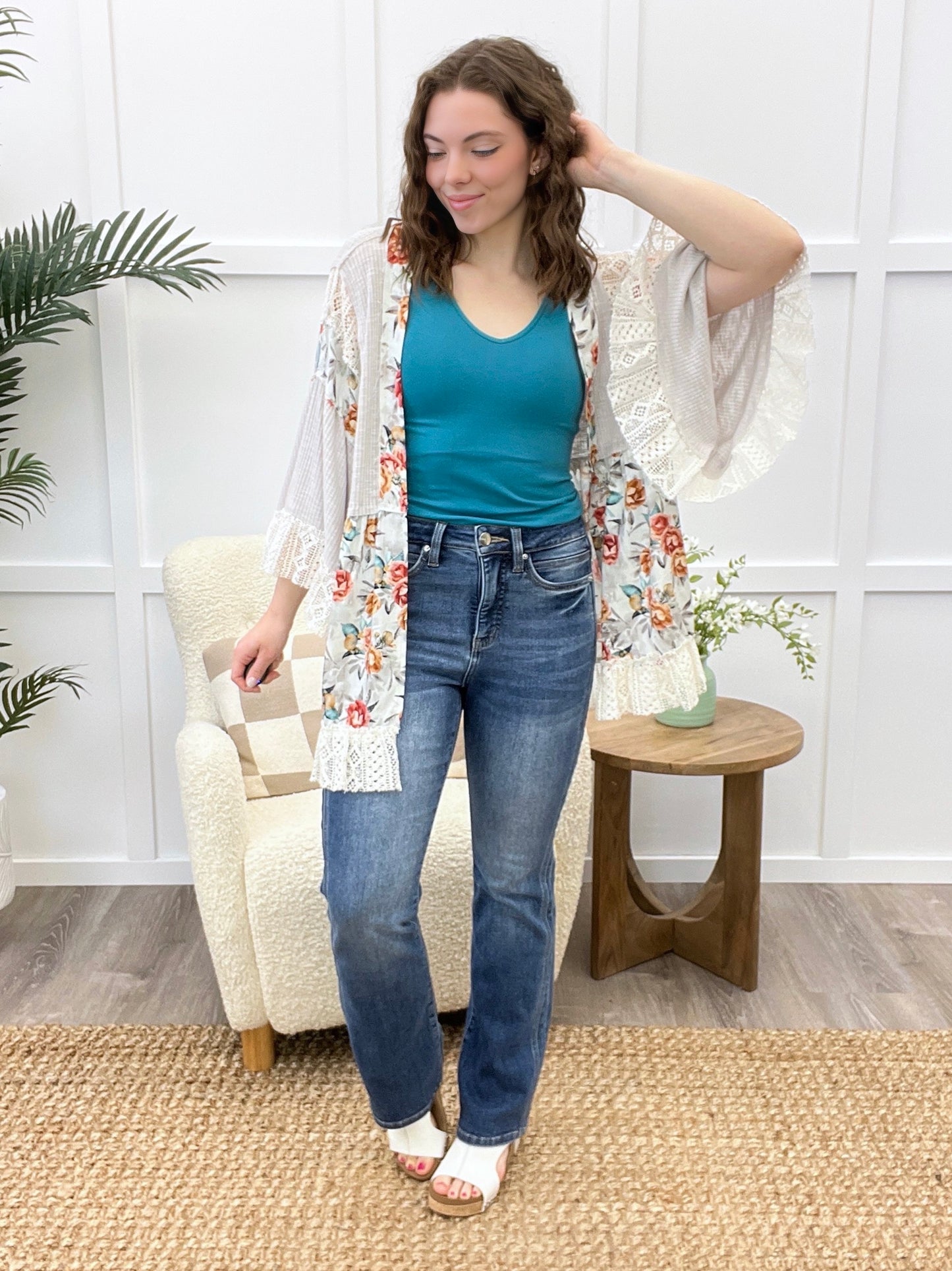 Wildflower Serenade Kimono - Light Grey