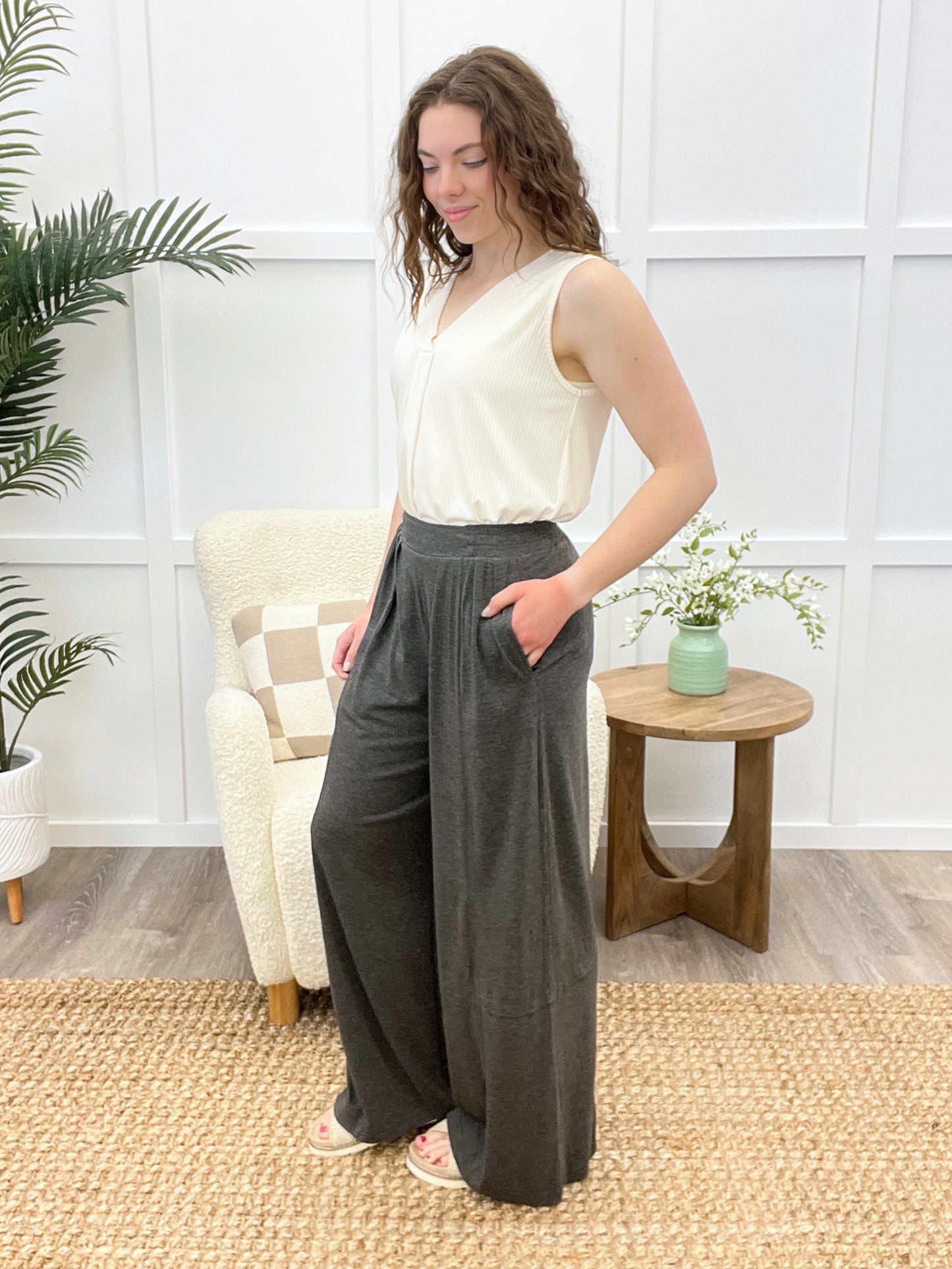 Smoky Heathered Wide-Leg Pants