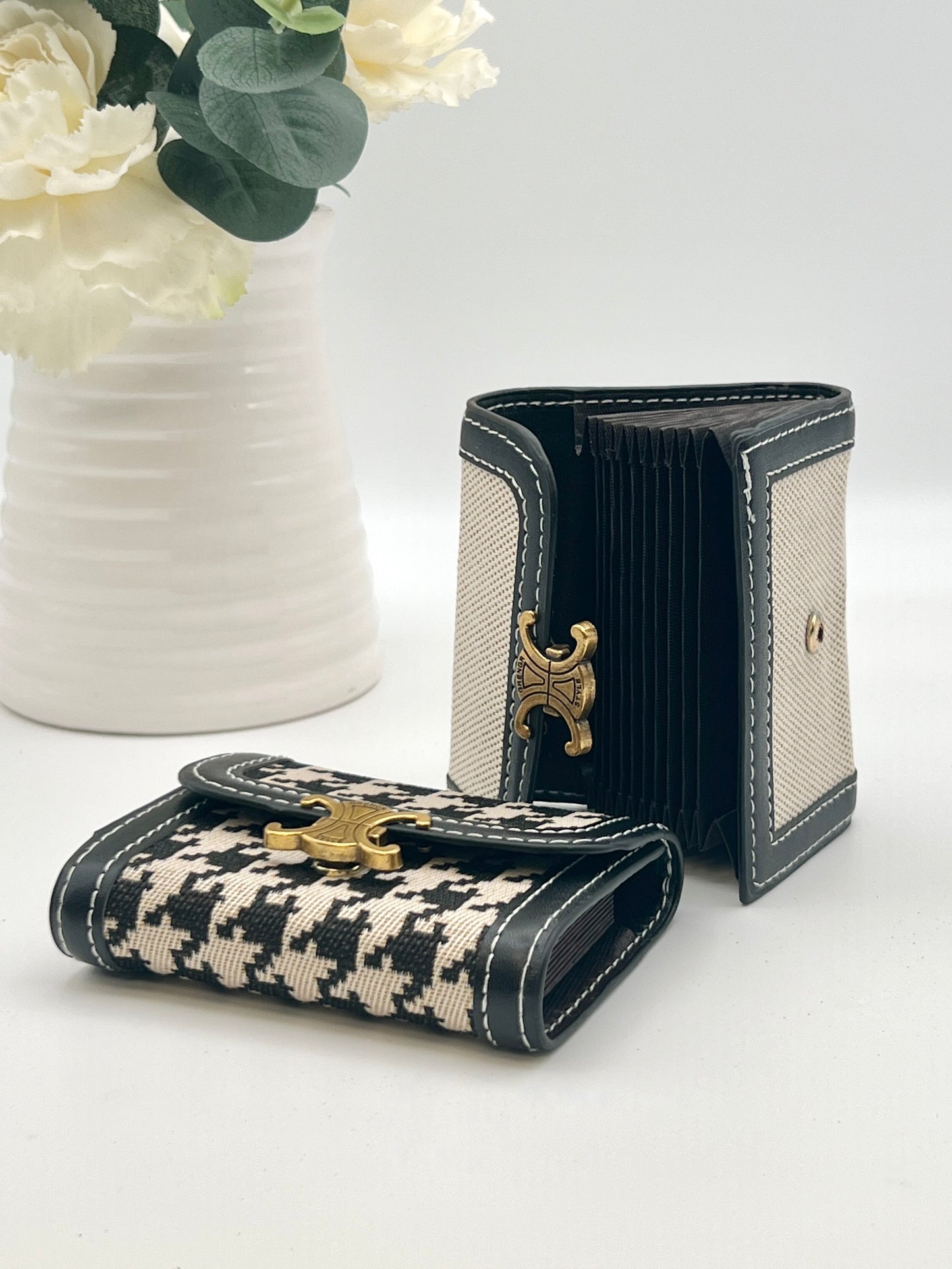 Classic Charm Wallet