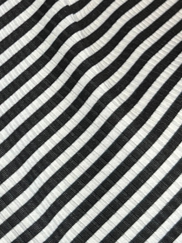 See It Your Way Top - Ivory/Black