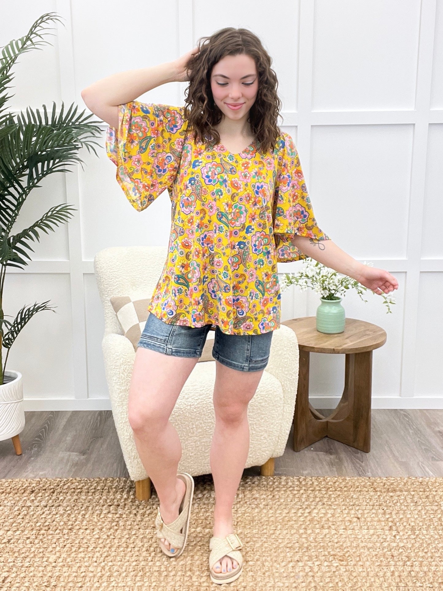 Dear Scarlett Wildflower Breeze Half Sleeve Cali Top