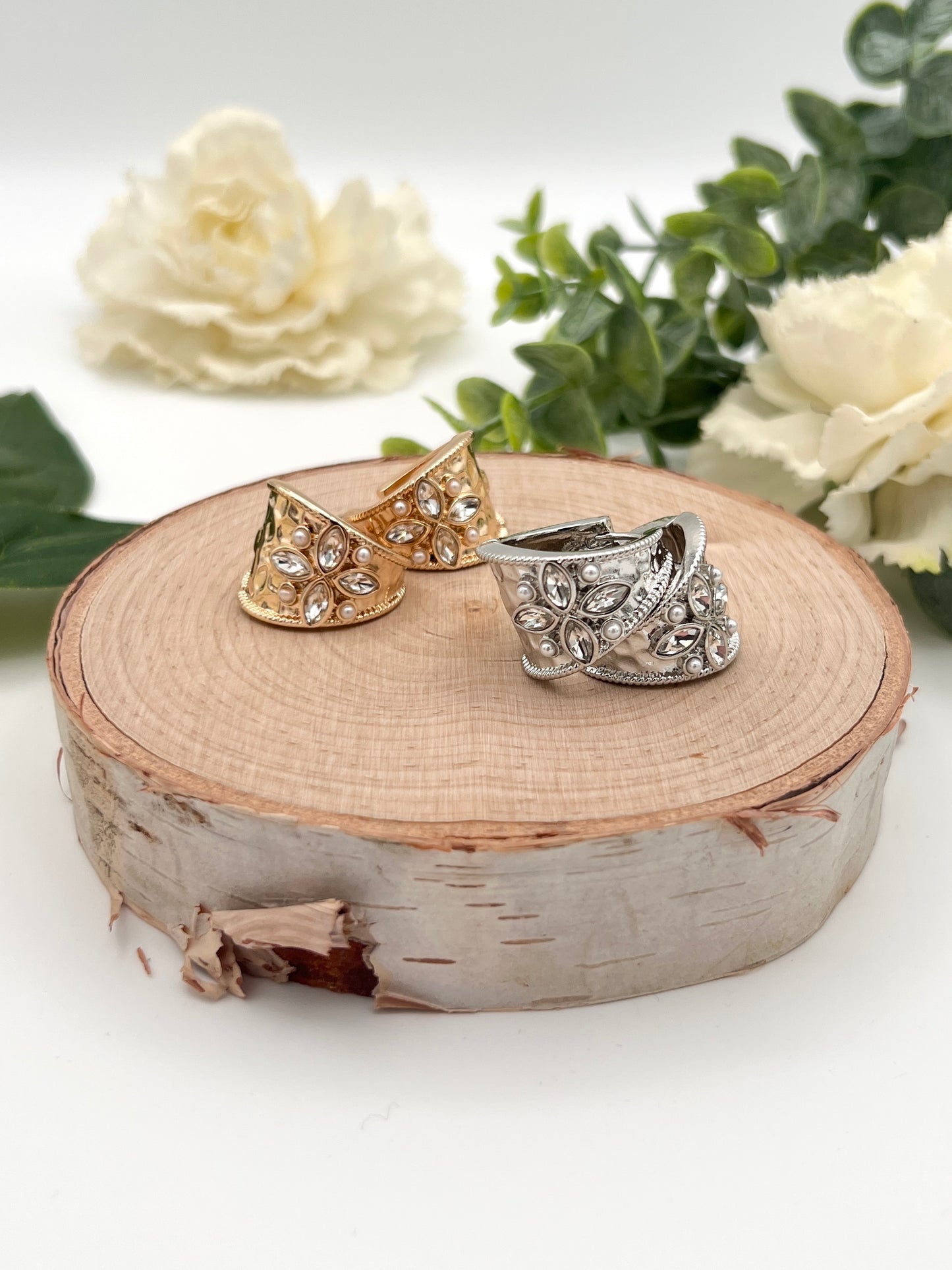 Hammered Elegance Hoop Earrings