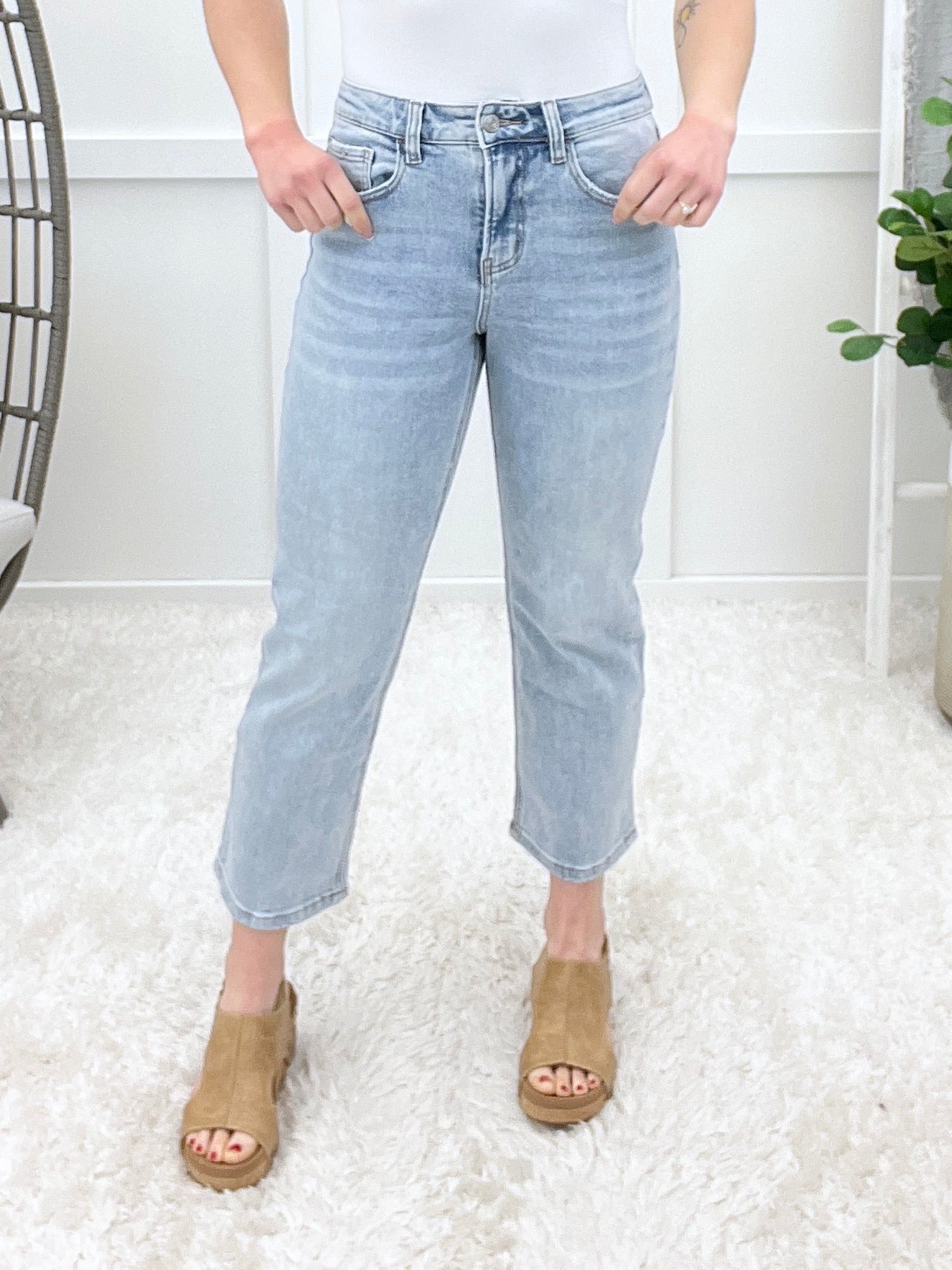 Mary High Rise Crop Straight Light Wash Jeans