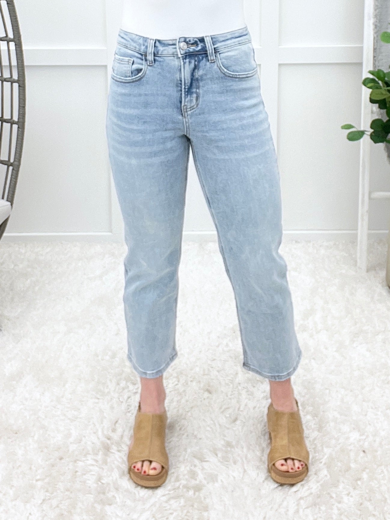 Mary High Rise Crop Straight Light Wash Jeans