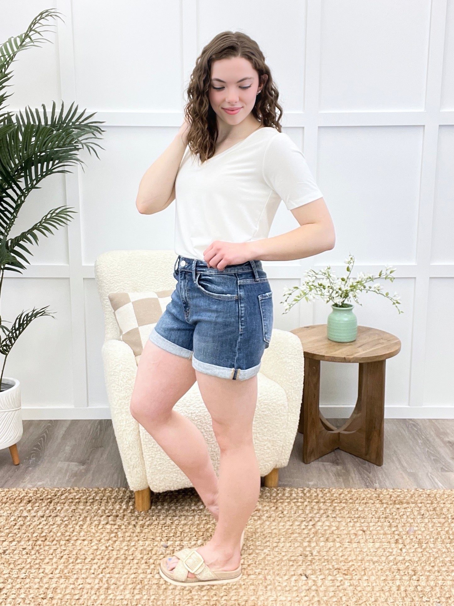 Jackie High Rise Double Cuff Regular Shorts