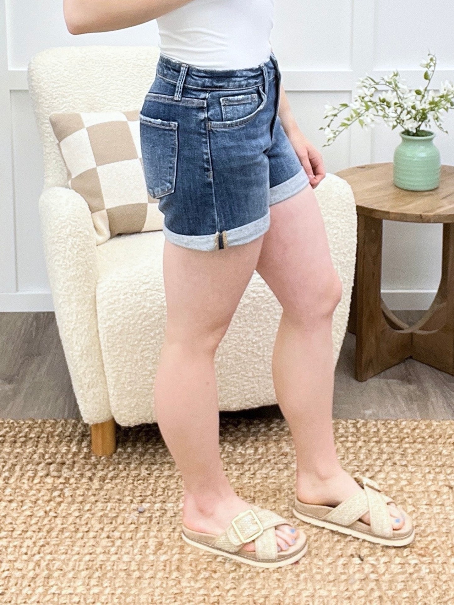 Jackie High Rise Double Cuff Regular Shorts