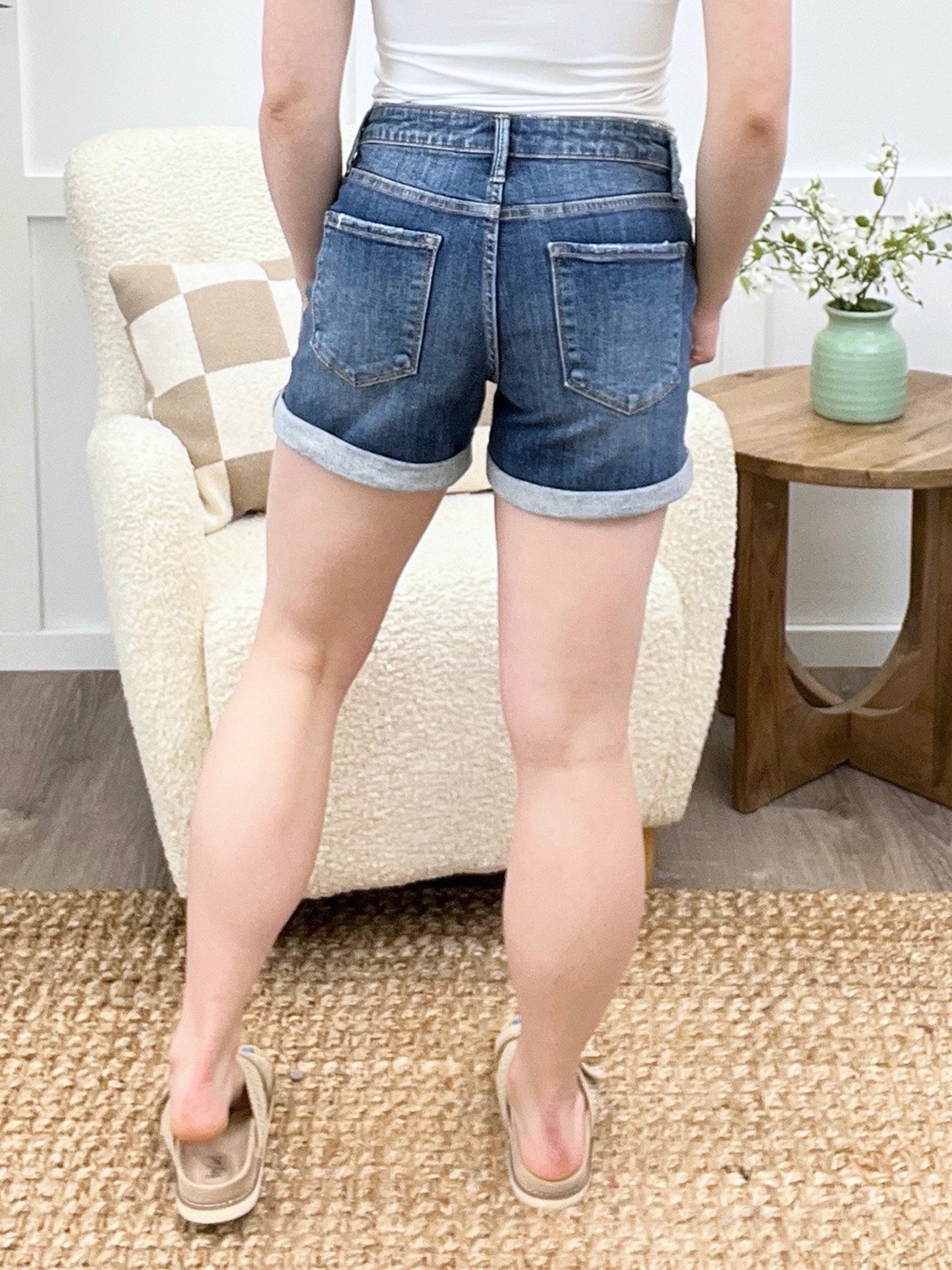 Jackie High Rise Double Cuff Regular Shorts