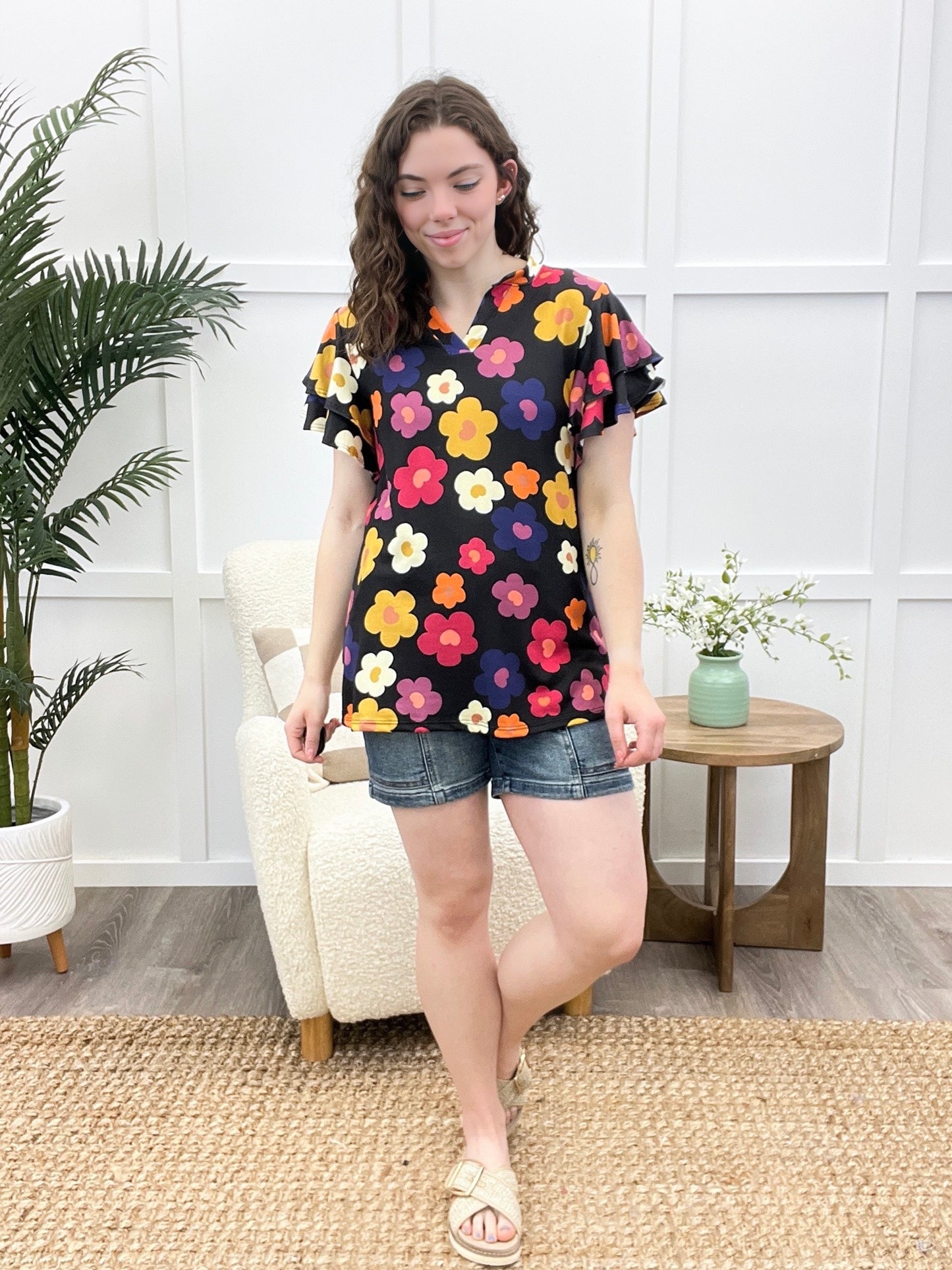 Flower Flutter Top - Black