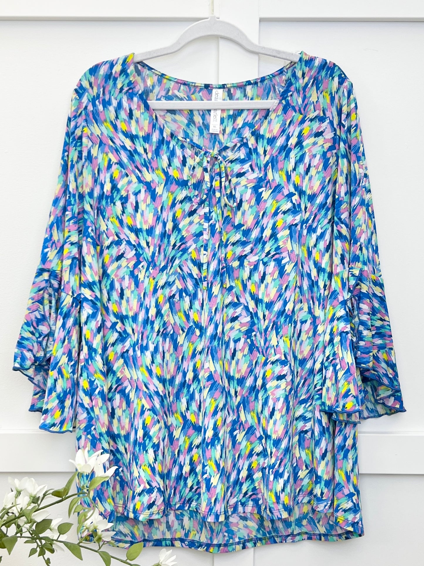 Dear Scarlett Sun’s Out Top