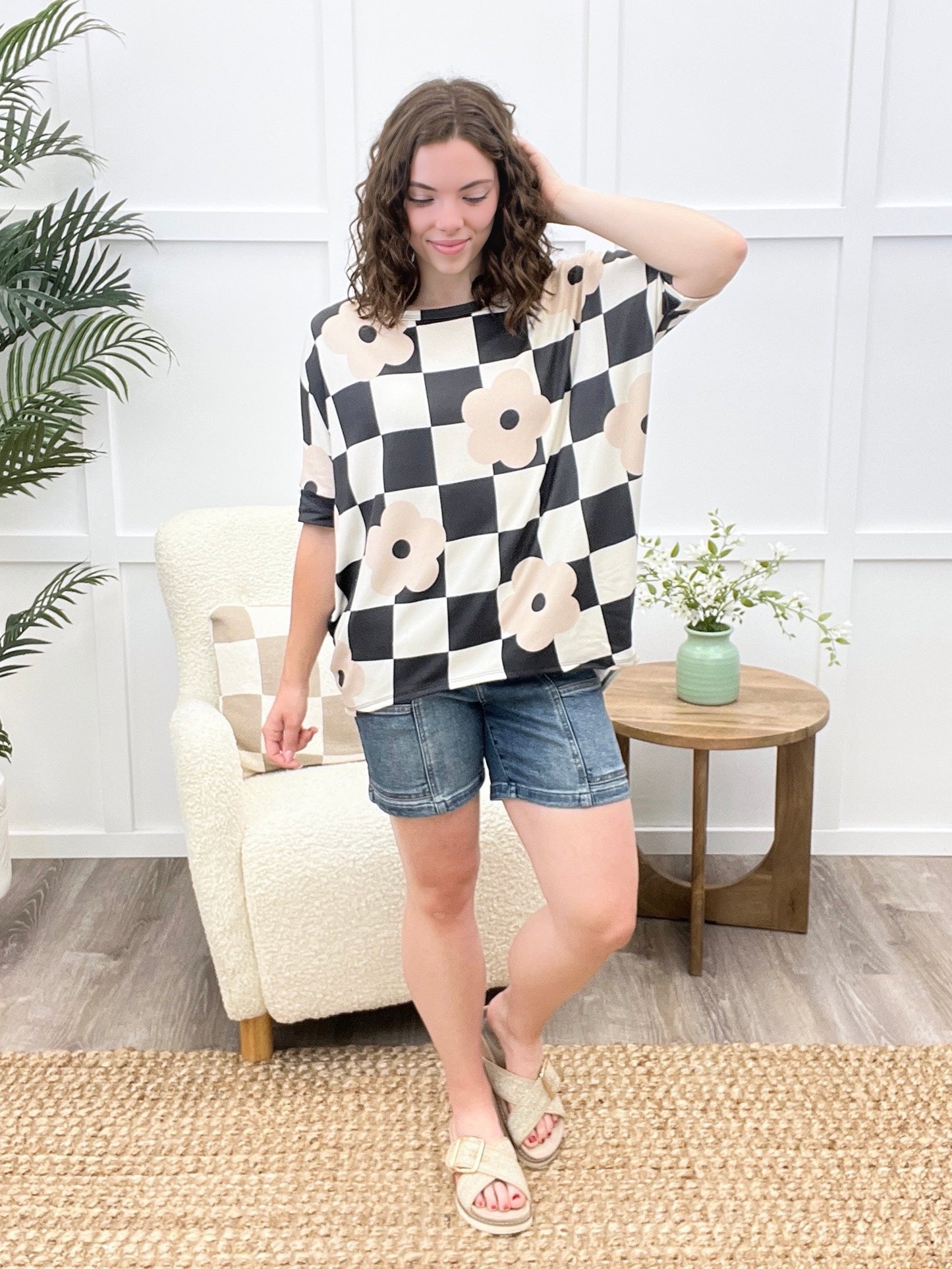 Blooms Of Fun Top - Black/Cream