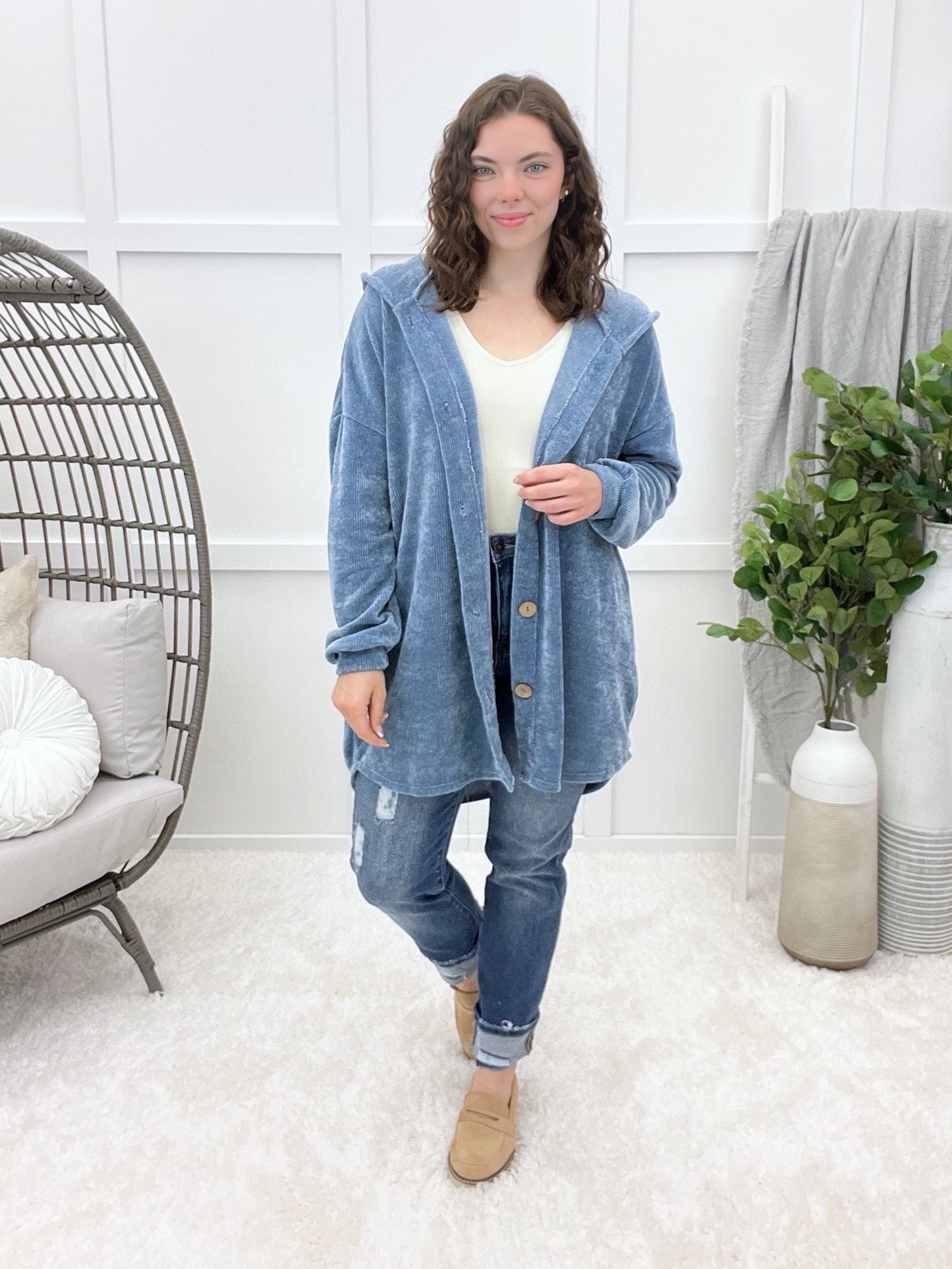 Catch A Glimpse Cardigan