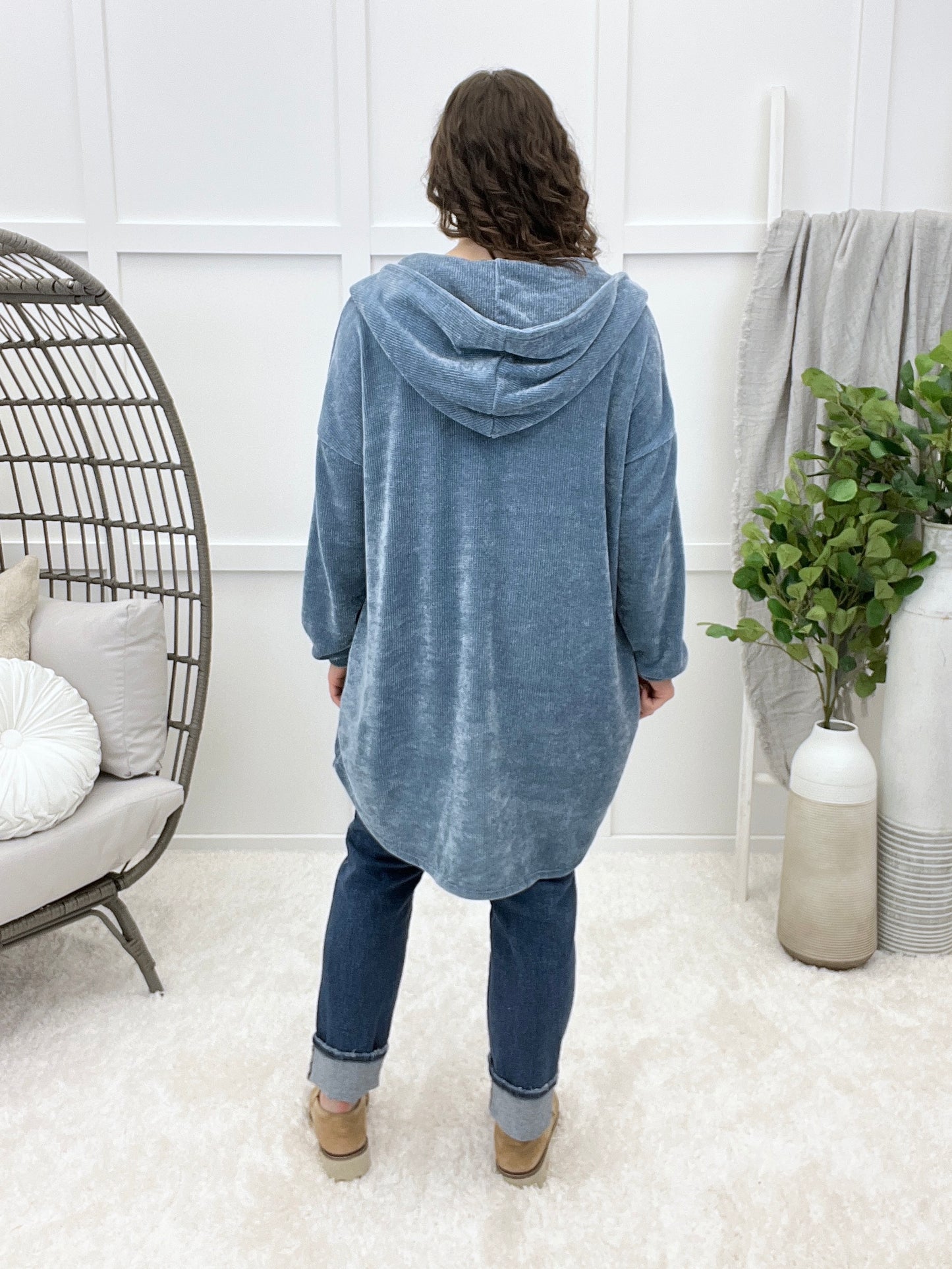 Catch A Glimpse Cardigan