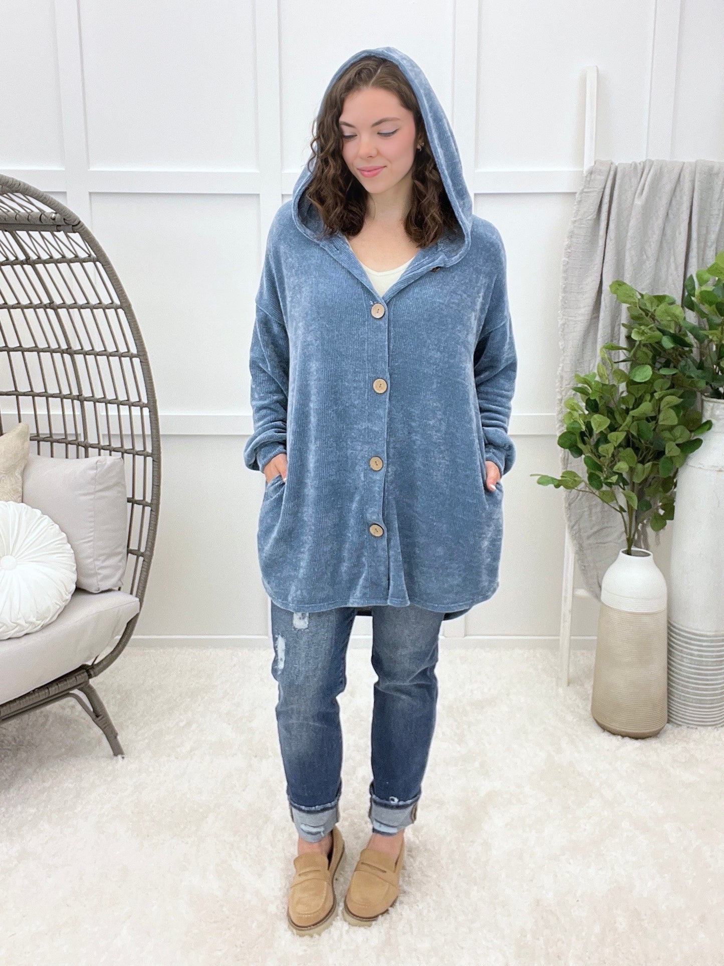 Catch A Glimpse Cardigan